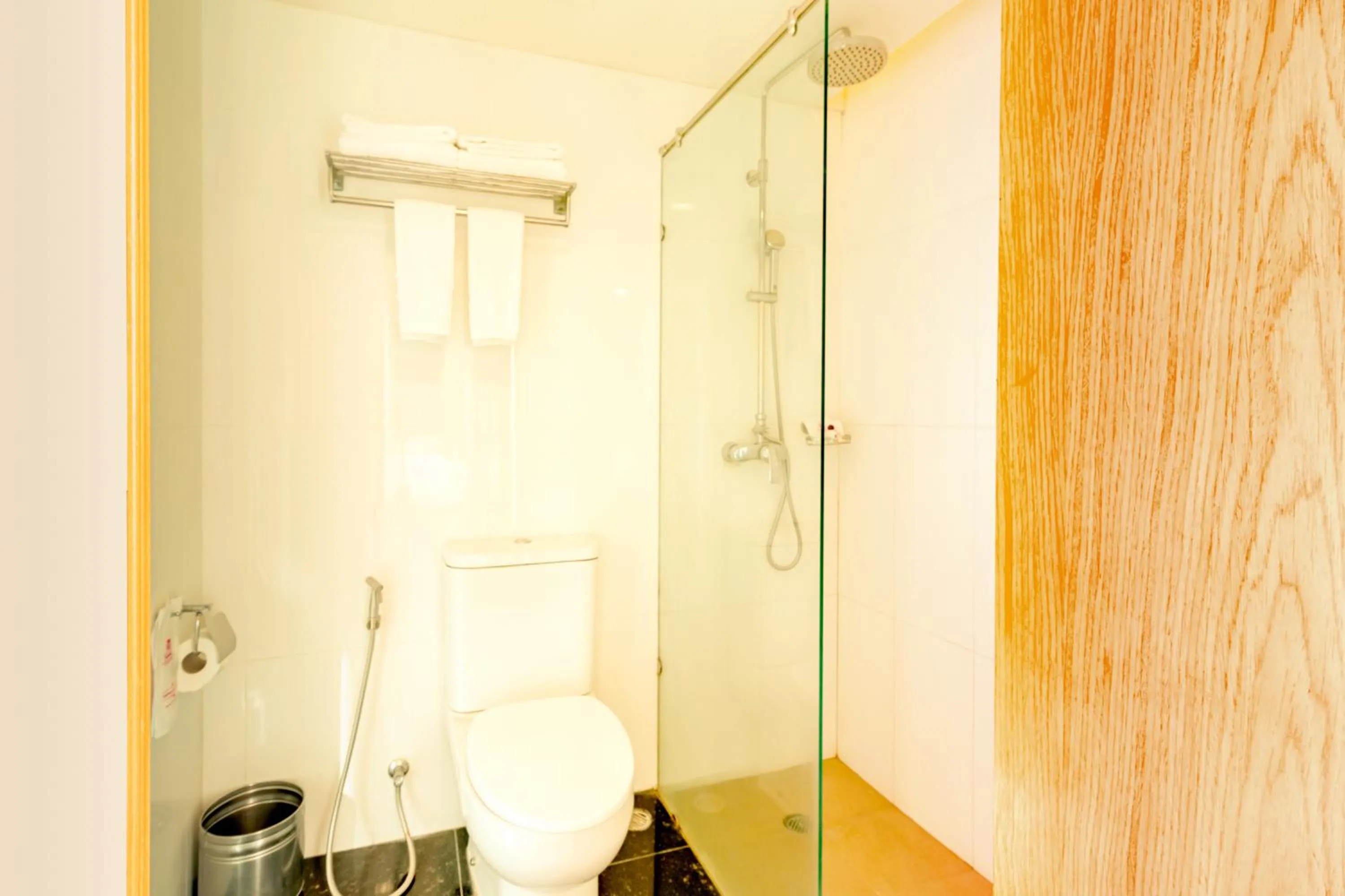 Bathroom in Viva Hotel Songkhla