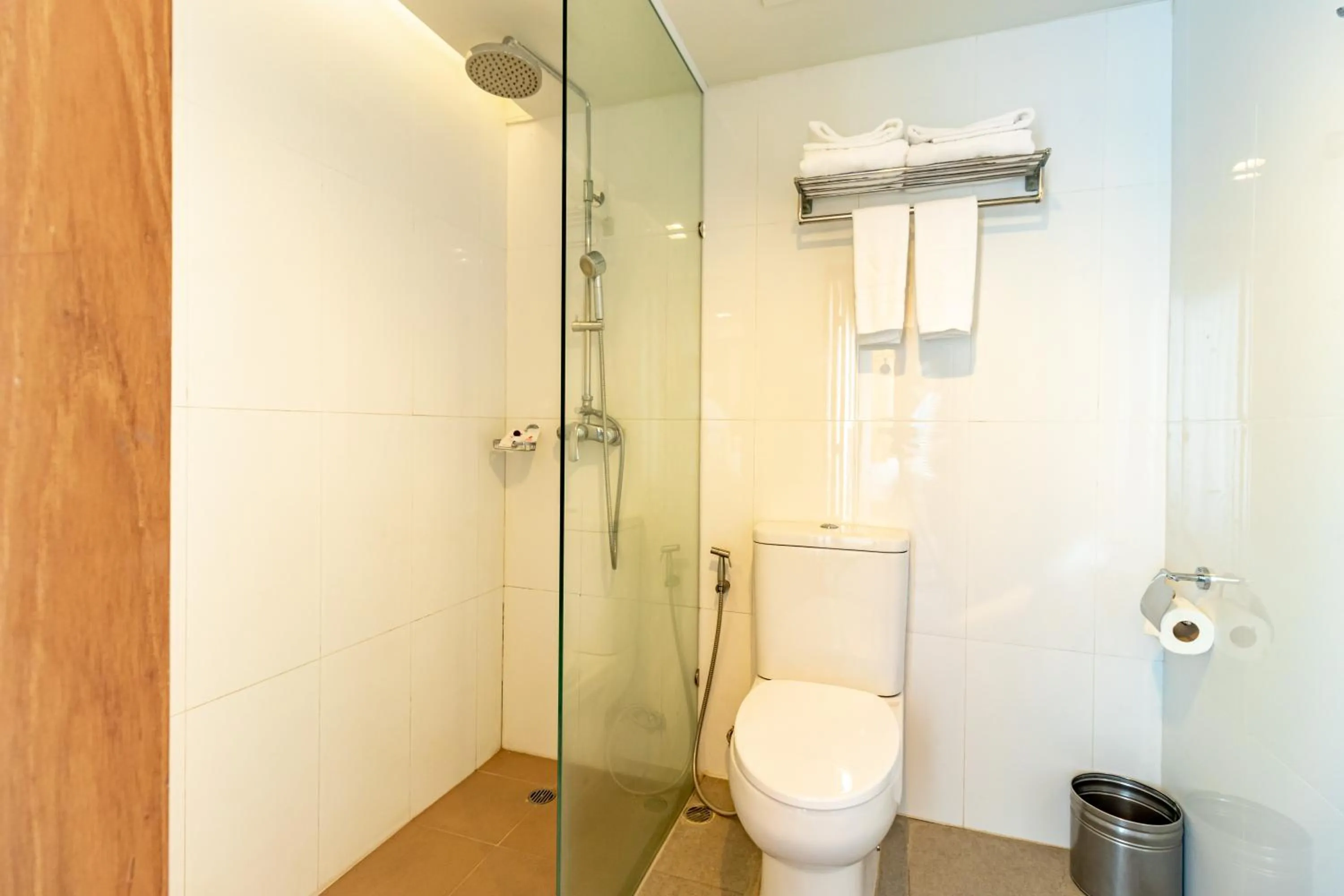 Bathroom in Viva Hotel Songkhla