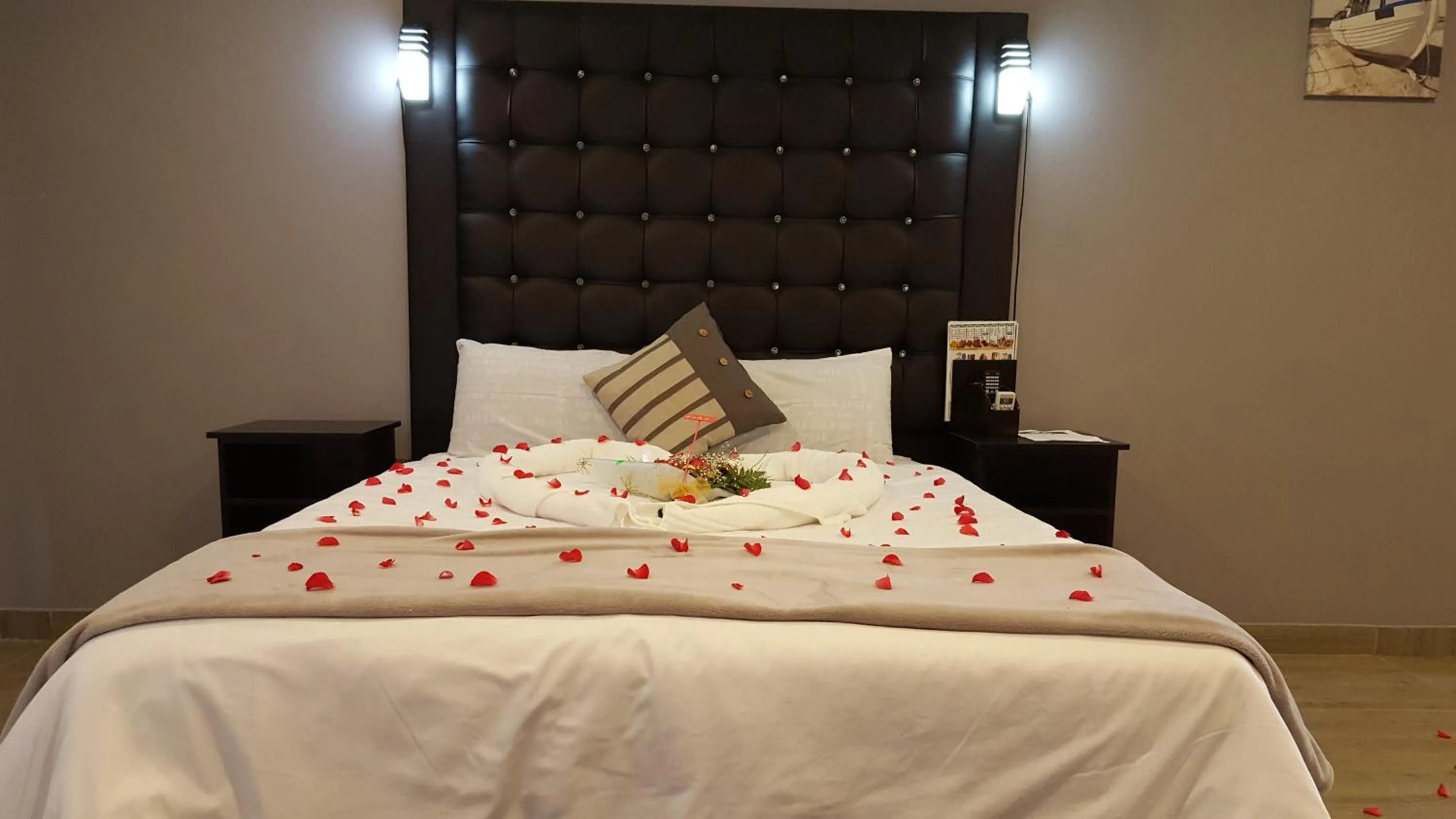 Bed in The Green Olive Guesthouse