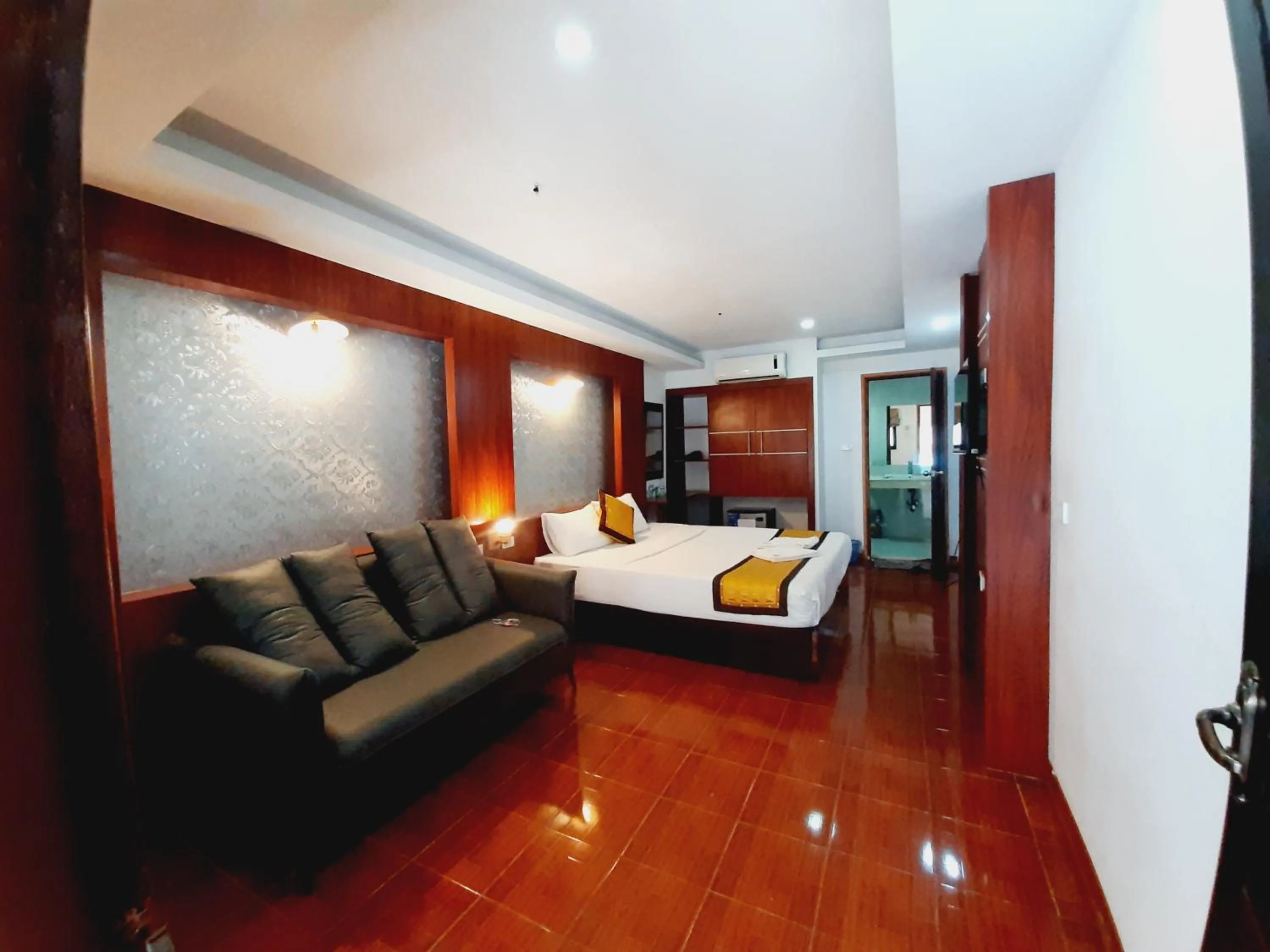 Bedroom, Bed in Vangvieng Rock Backpacker Rooftop Hostel