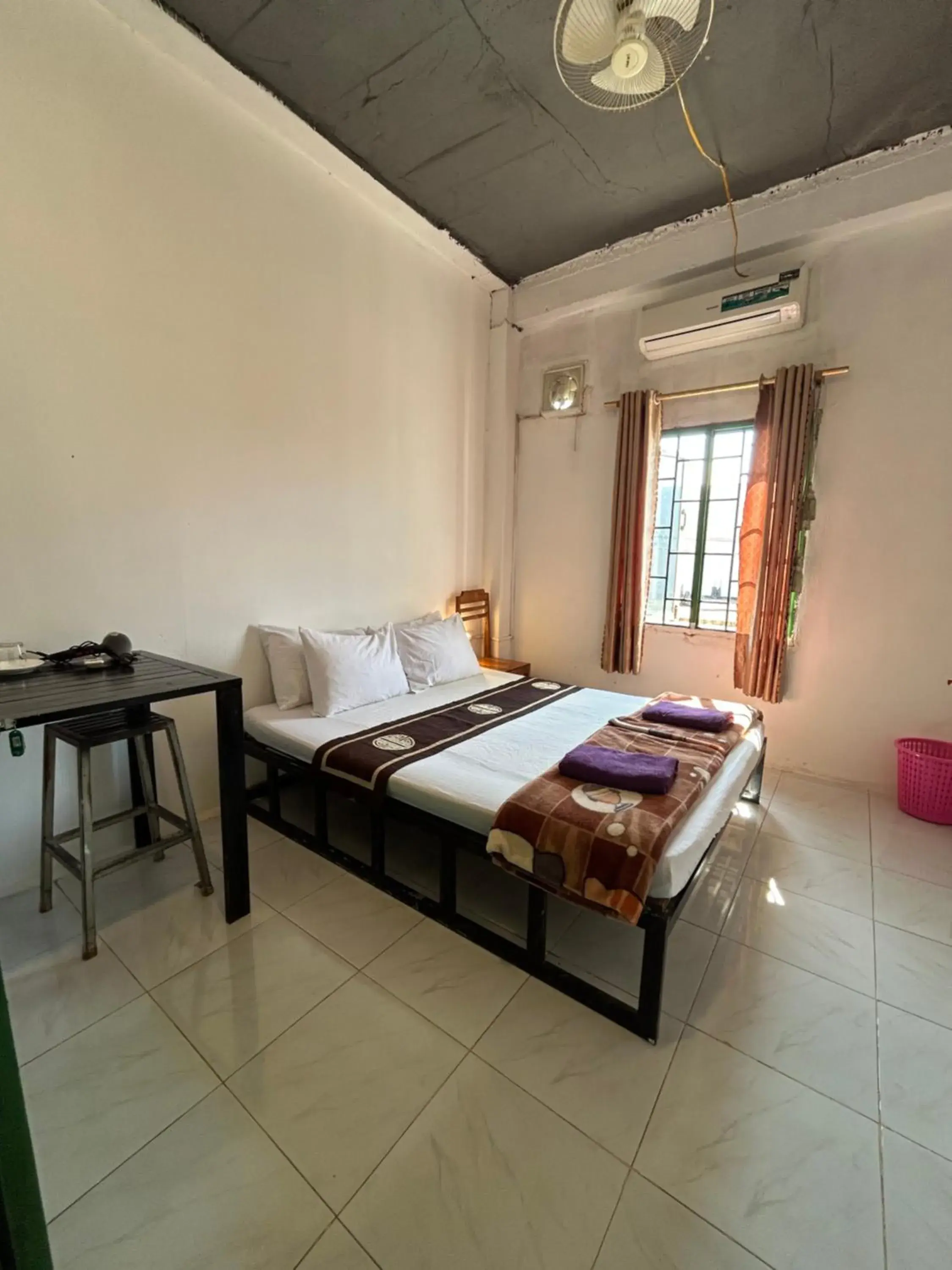 Photo of the whole room, Bed in Vangvieng Rock Backpacker Rooftop Hostel Photo of the whole room, Bed in Vangvieng Rock Backpacker Rooftop Hostel