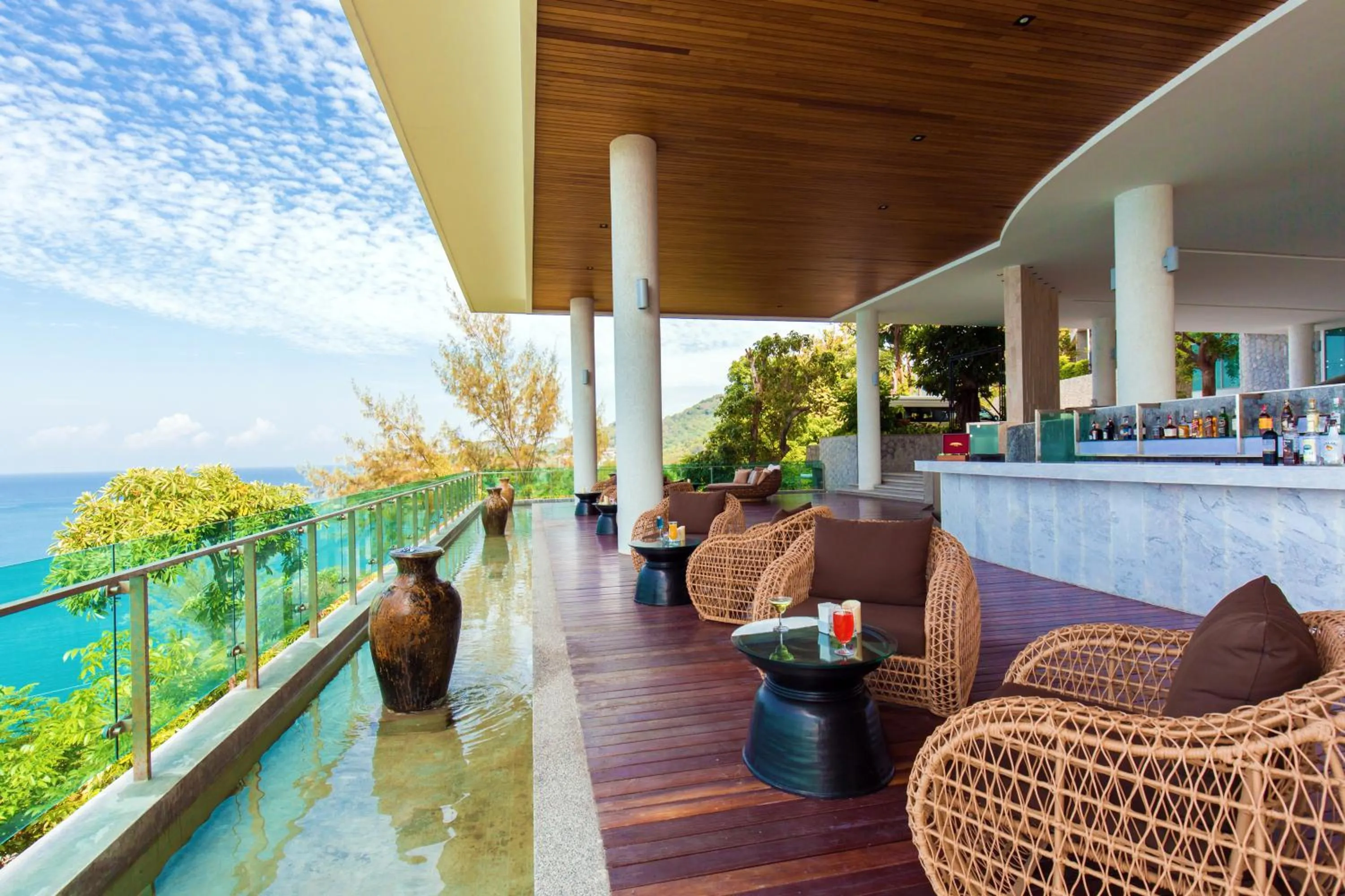 Lounge or bar in Wyndham Grand Phuket Kalim Bay