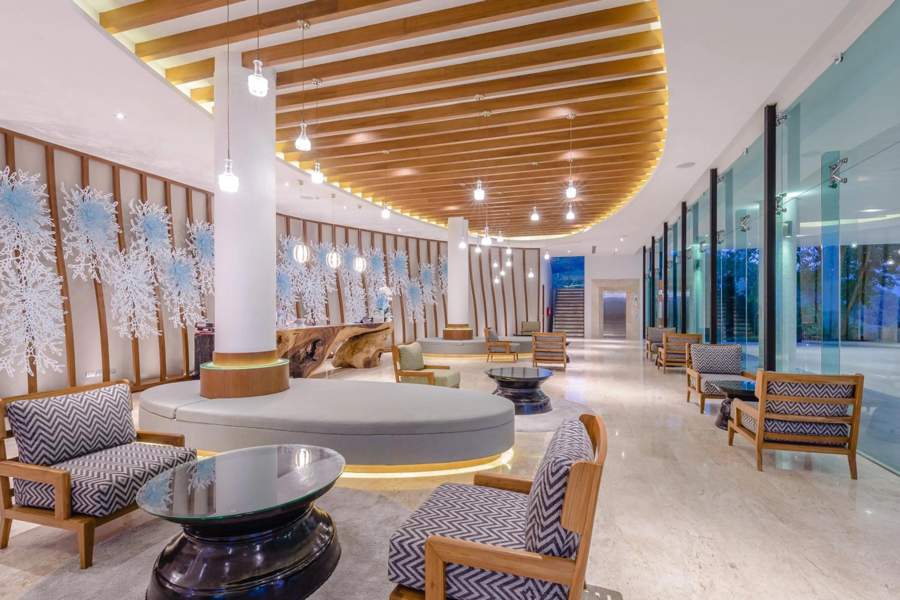 Lobby or reception in Wyndham Grand Phuket Kalim Bay