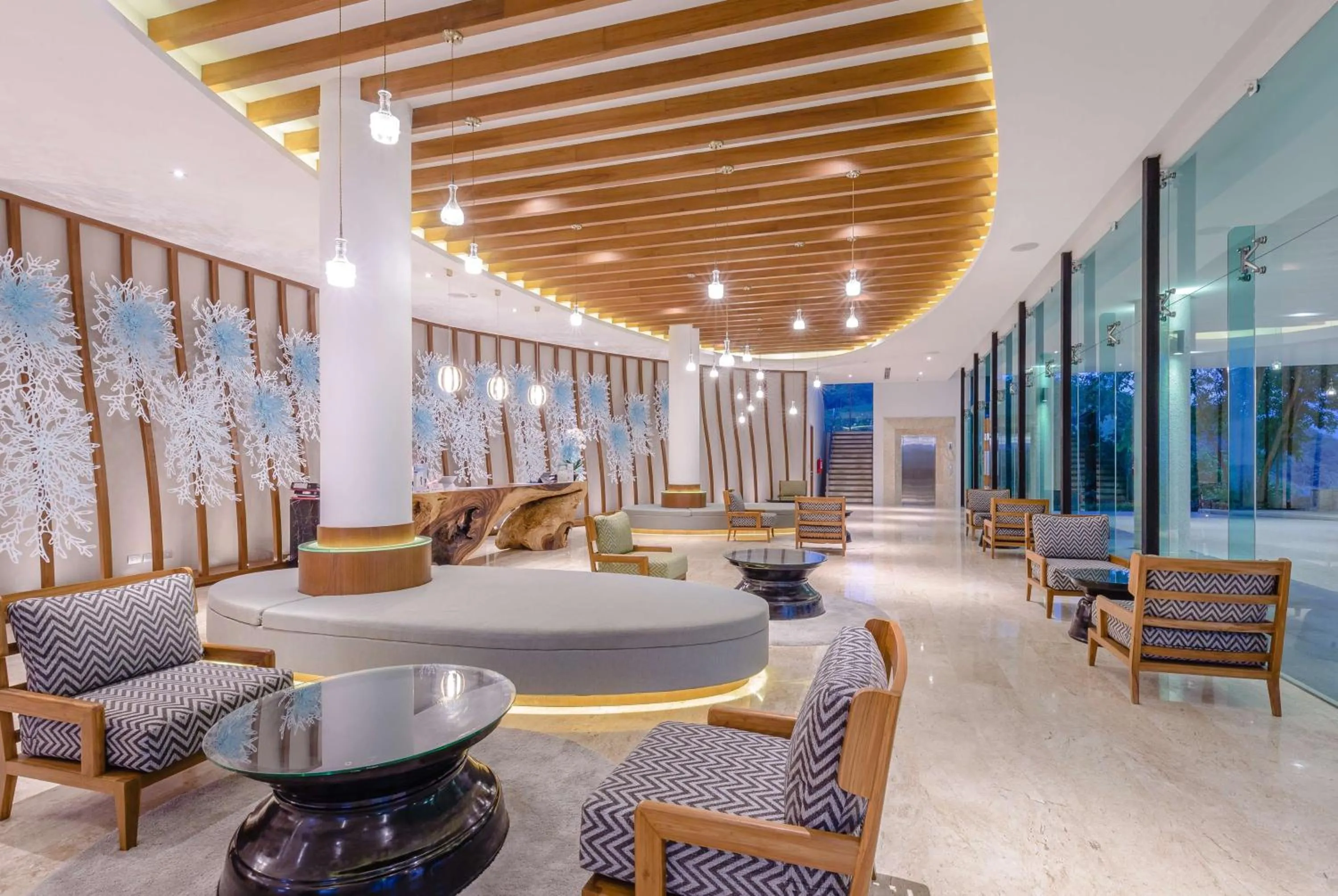 Lobby or reception in Wyndham Grand Phuket Kalim Bay