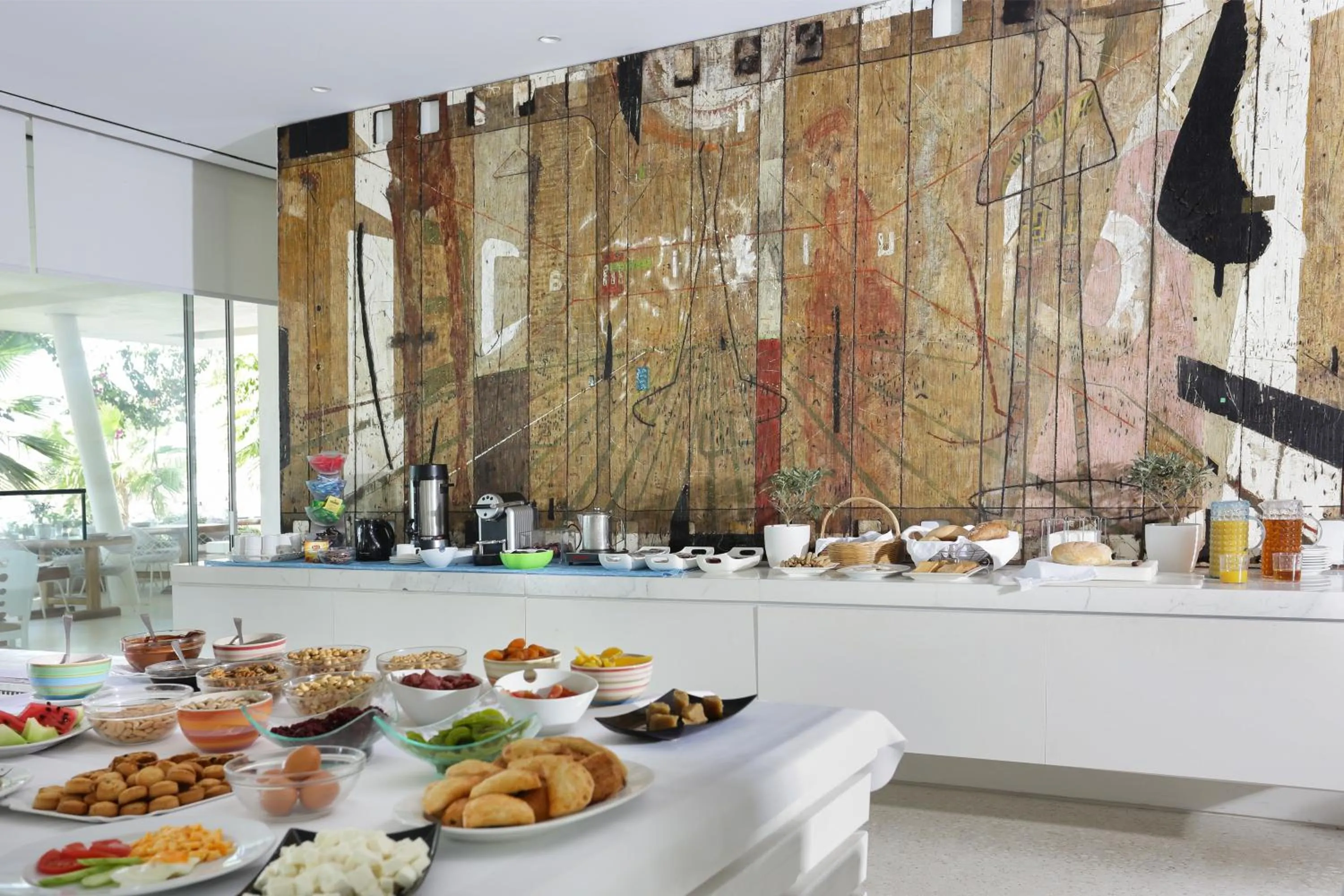 Restaurant/places to eat in Mykonos Dove Beachfront Hotel