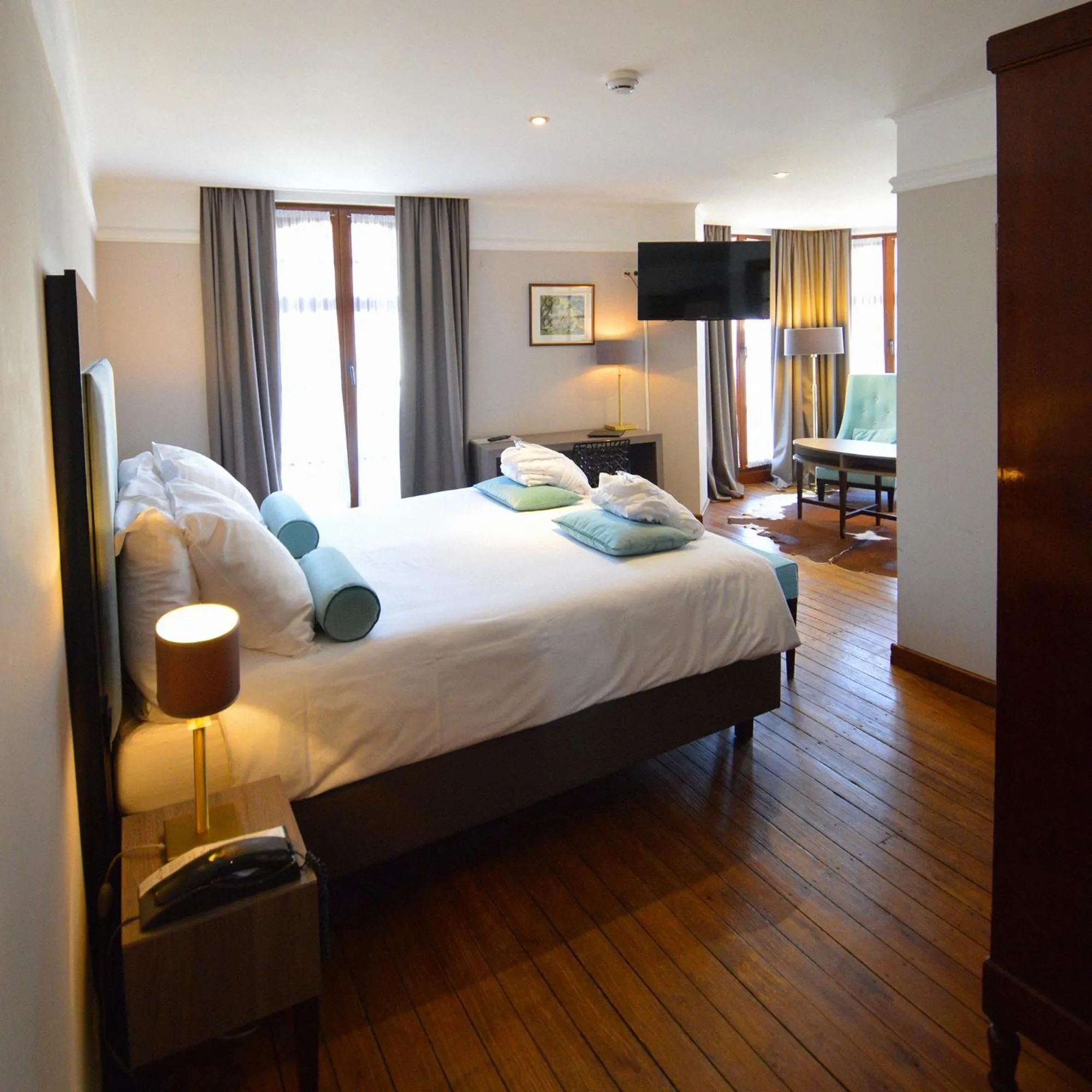 Bed in Hotel de la Poste - Relais de Napoleon III