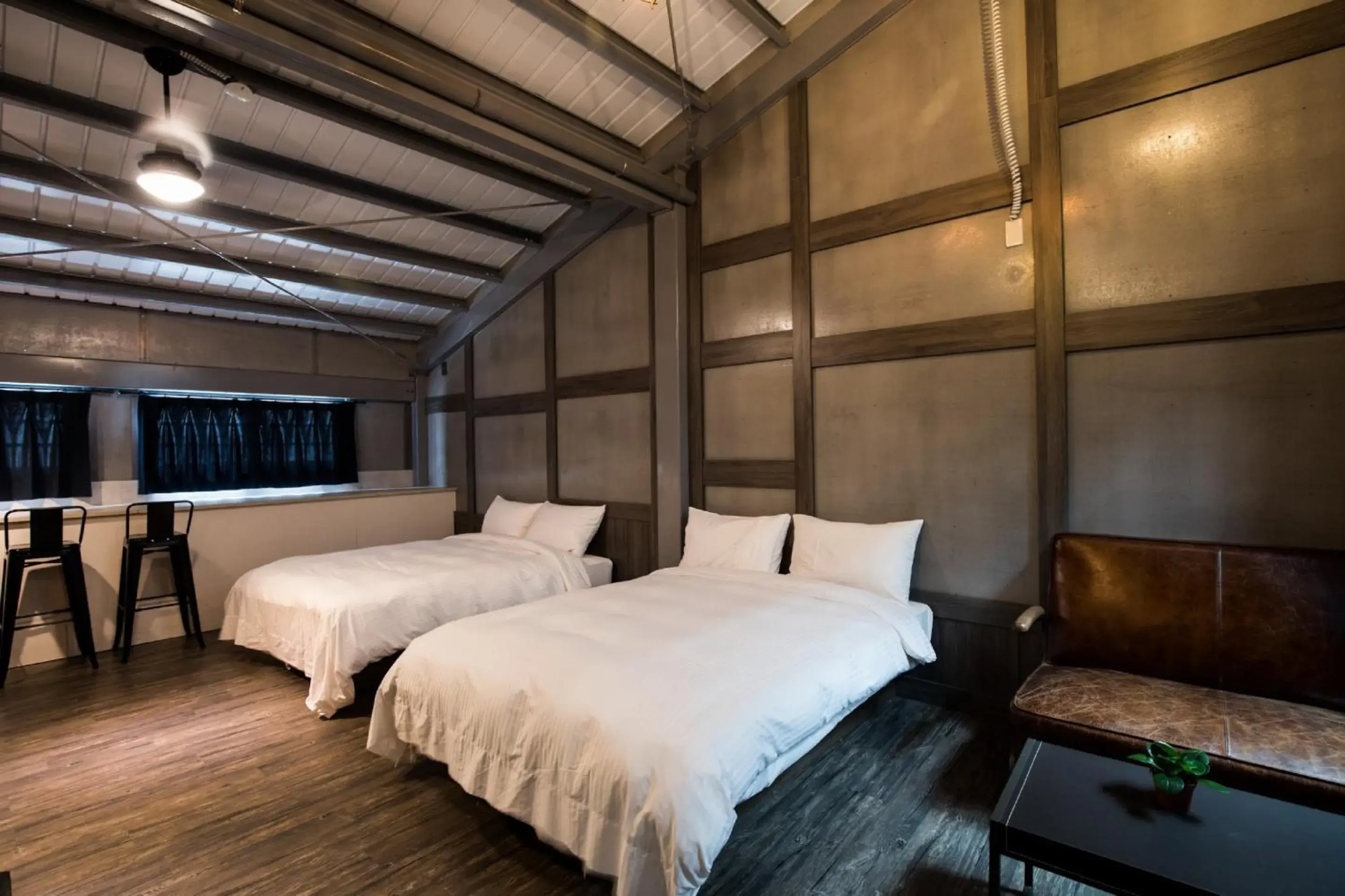 bunk bed, Bed in The Brick bunk bed, Bed in The Brick