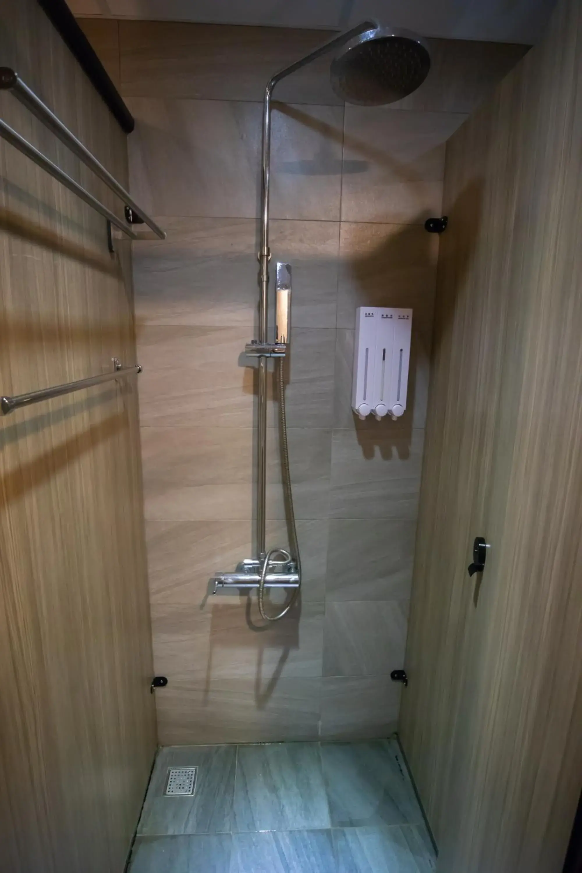 Toilet in Hostel Jiizu Toilet in Hostel Jiizu