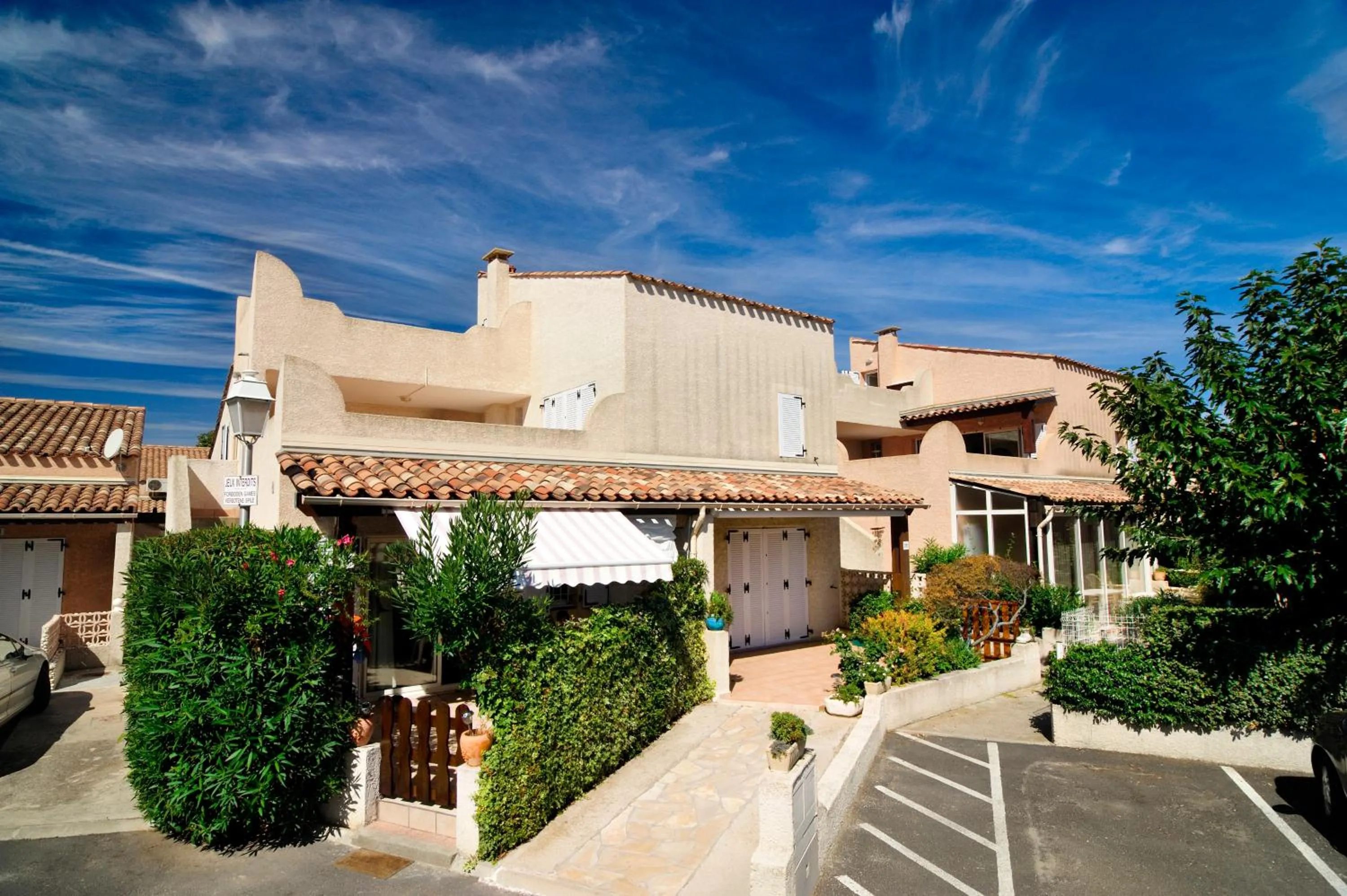 Facade/entrance in Vacancéole - Résidence Samaria Village - Hacienda Beach
