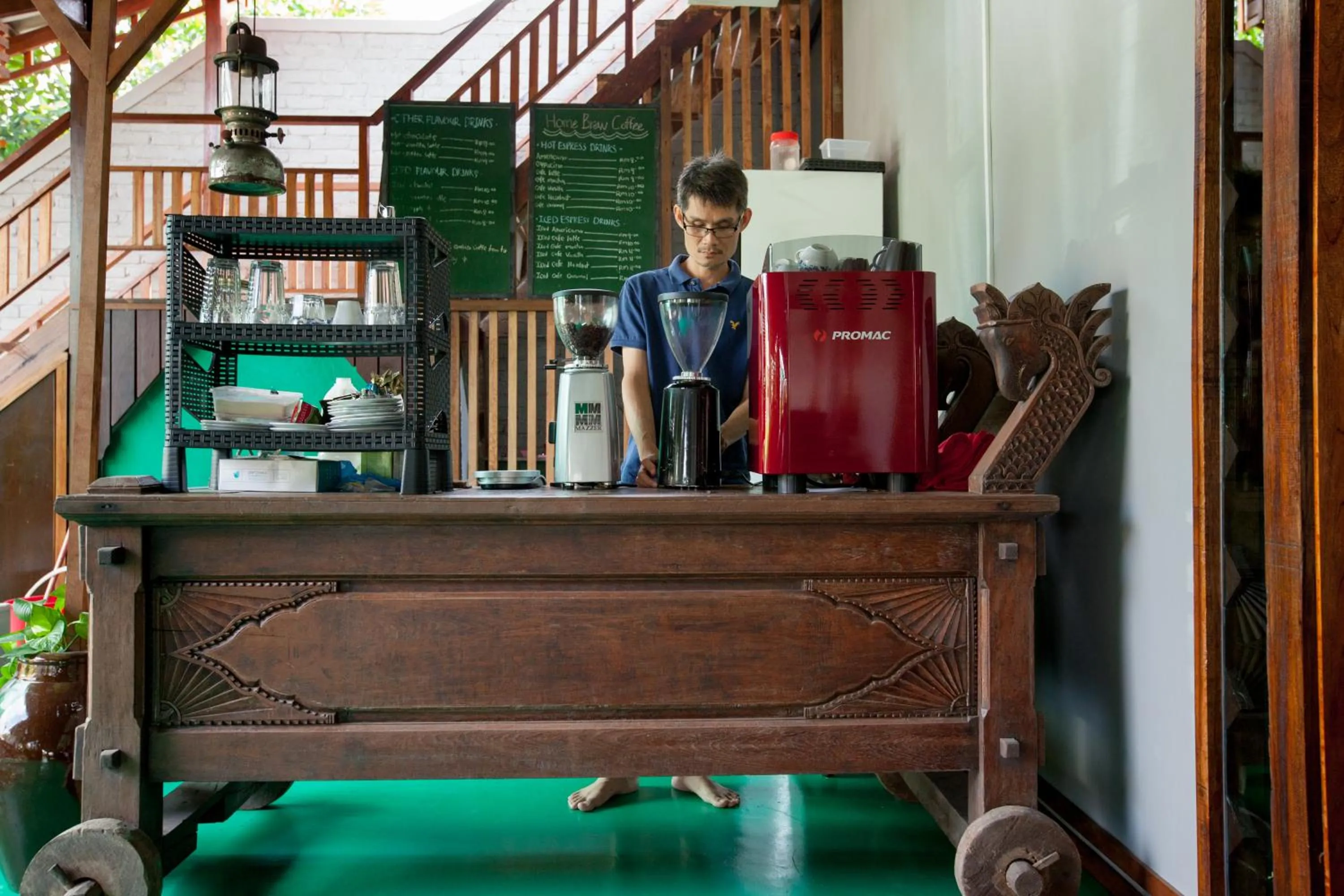 Restaurant/places to eat in House Of My Eternal Love - Kulai Homestay