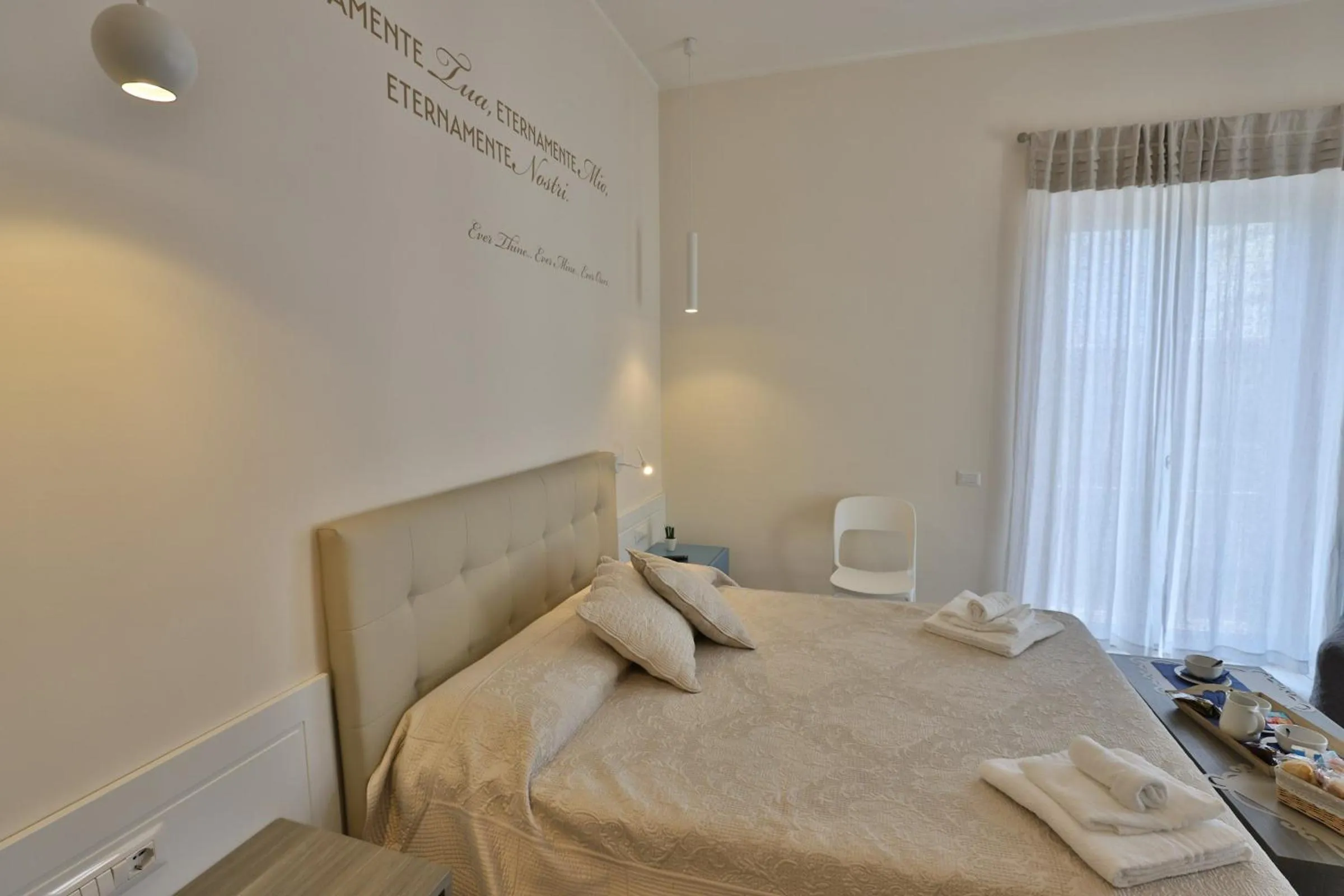 Photo of the whole room, Bed in Residenza Eleonora