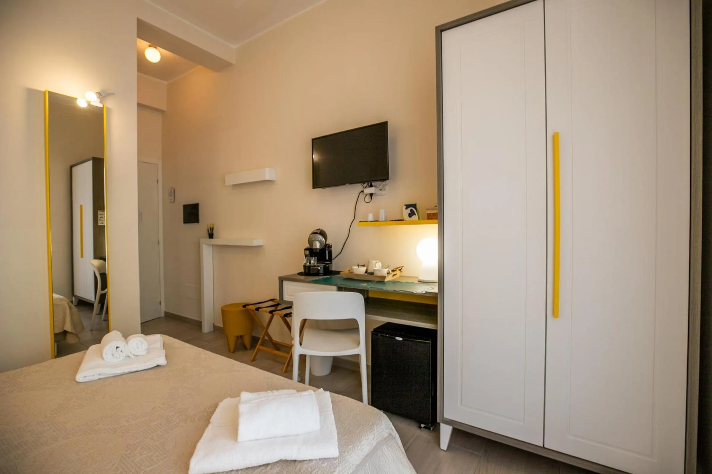 Photo of the whole room, Bed in Residenza Eleonora