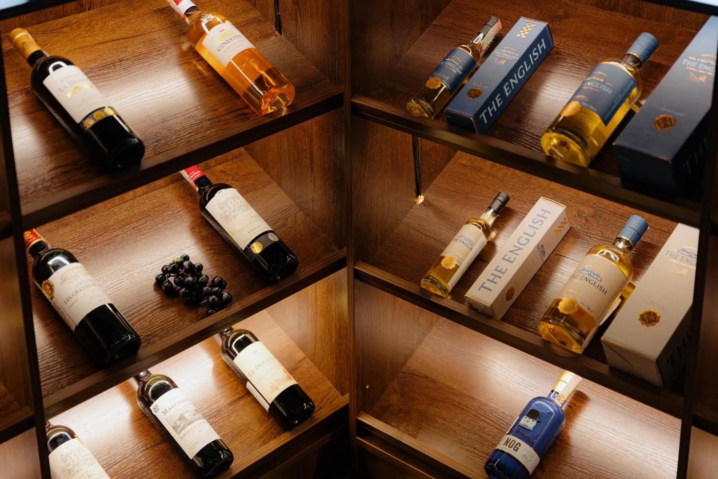 Restaurant/places to eat in Bishkek Centrum Hotel Restaurant/places to eat in Bishkek Centrum Hotel