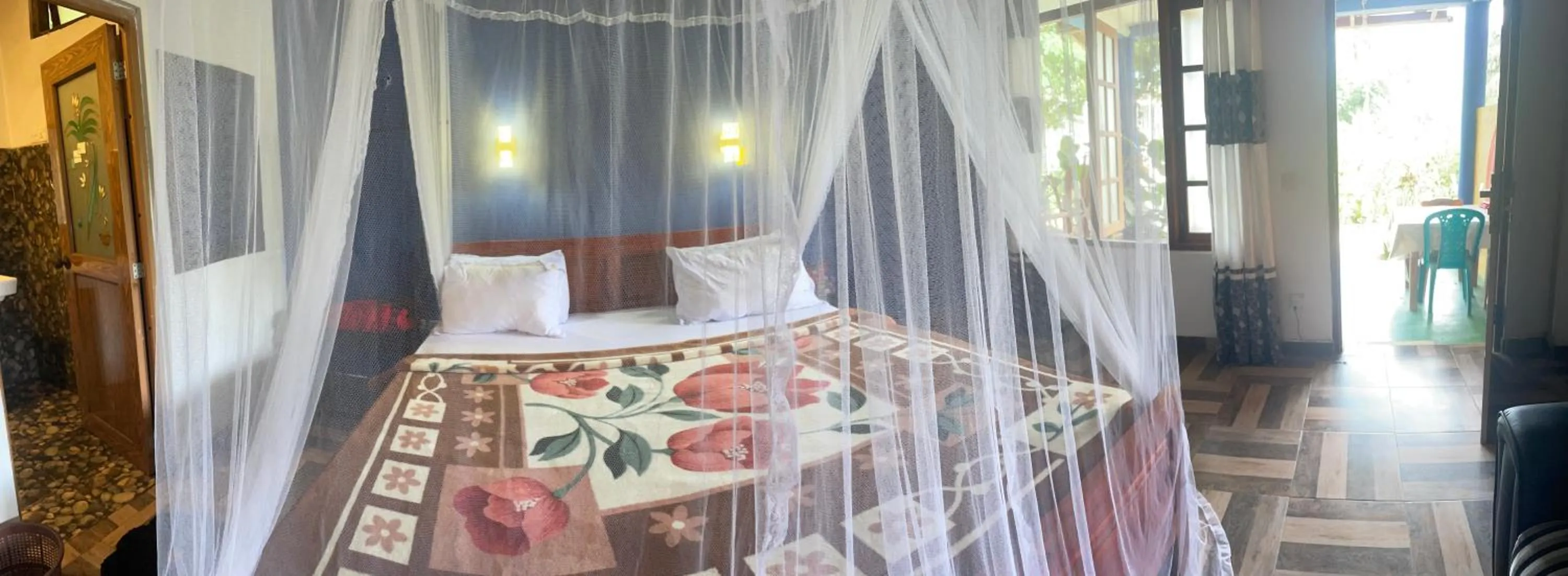 Bed in The Horizon Root Inn