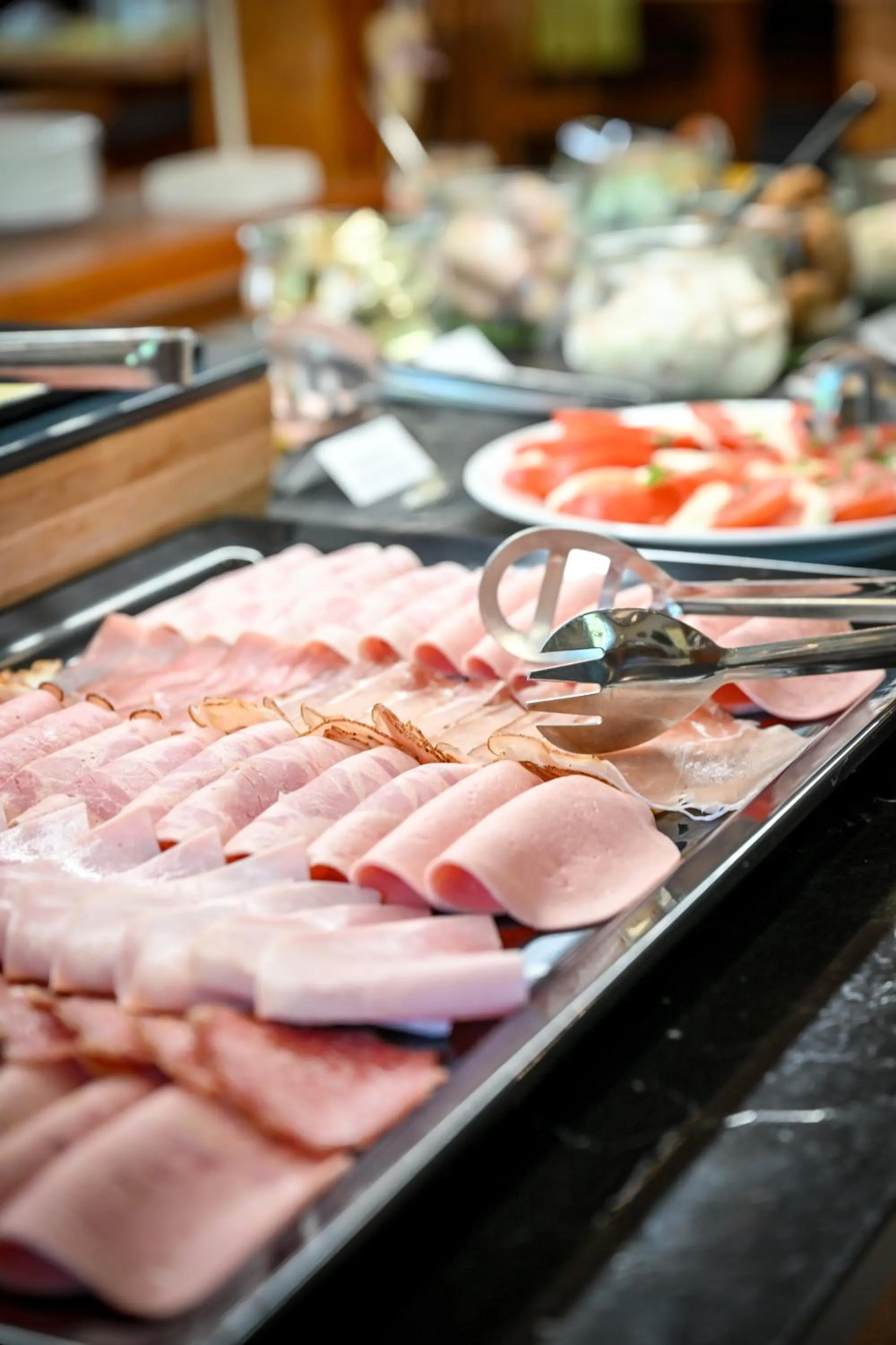 Buffet breakfast in Hotel Mainblick Garni