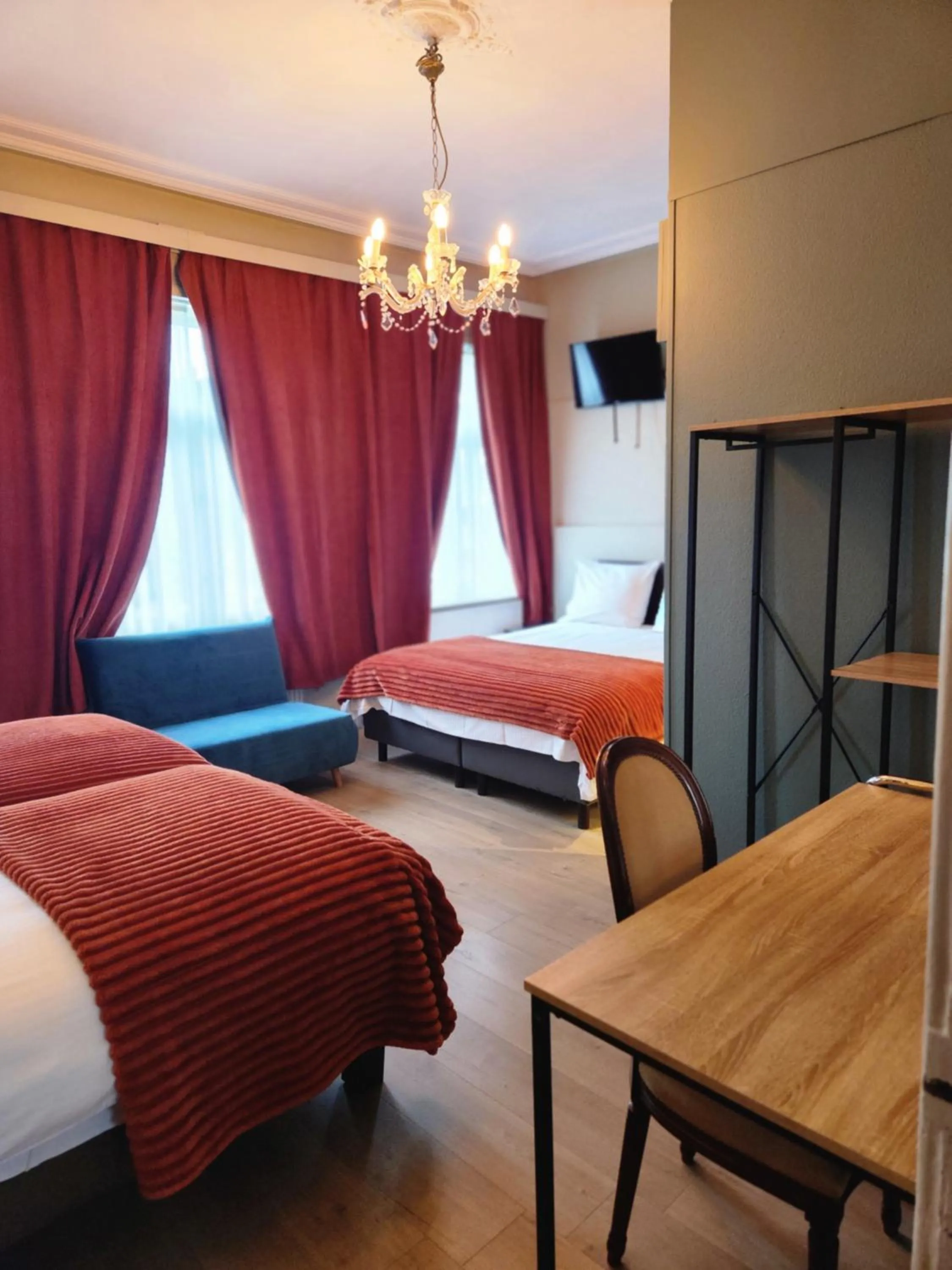 Bedroom, Bed in Hotel Gulden Vlies