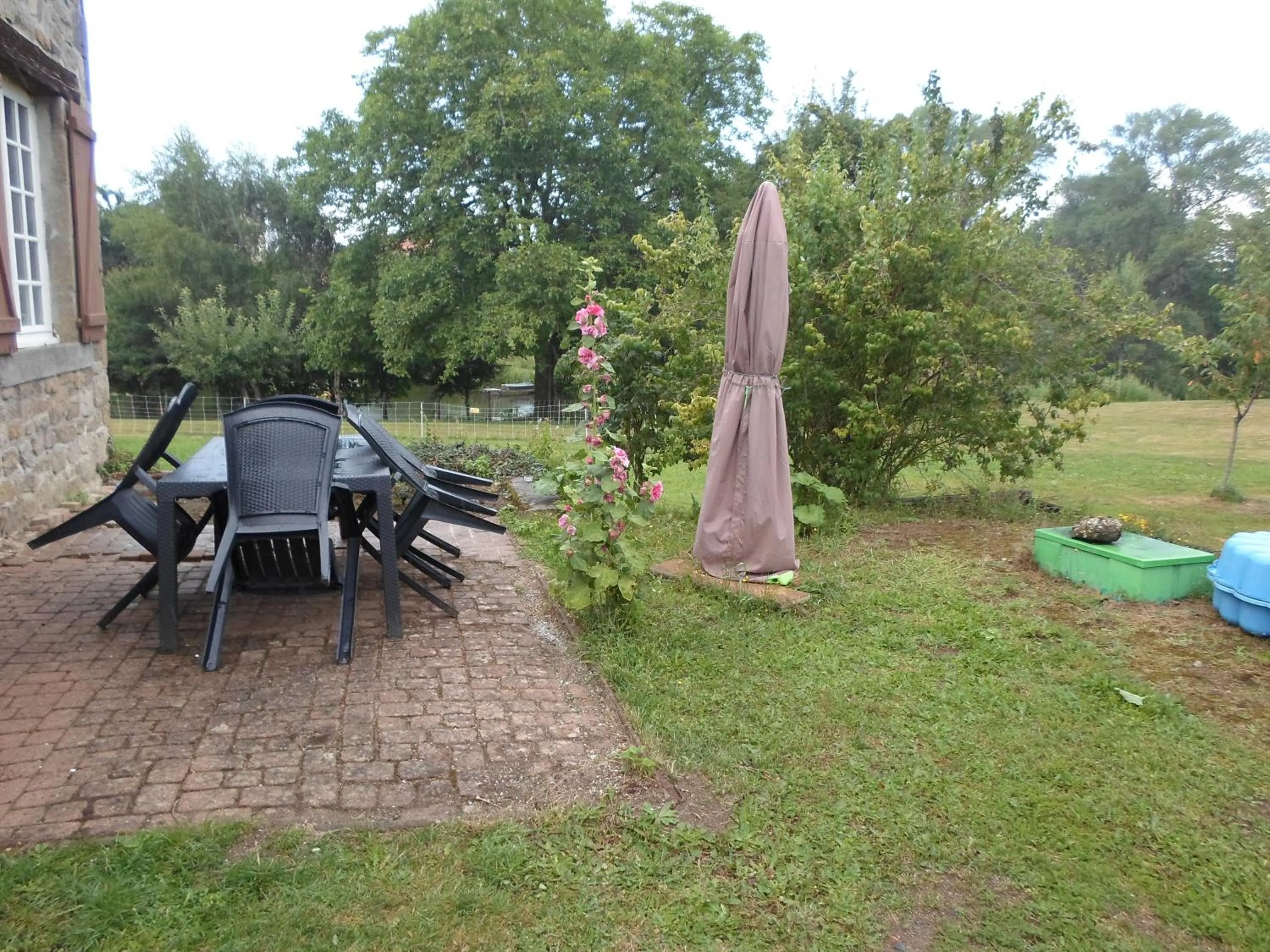 Patio in Relais des Chaux