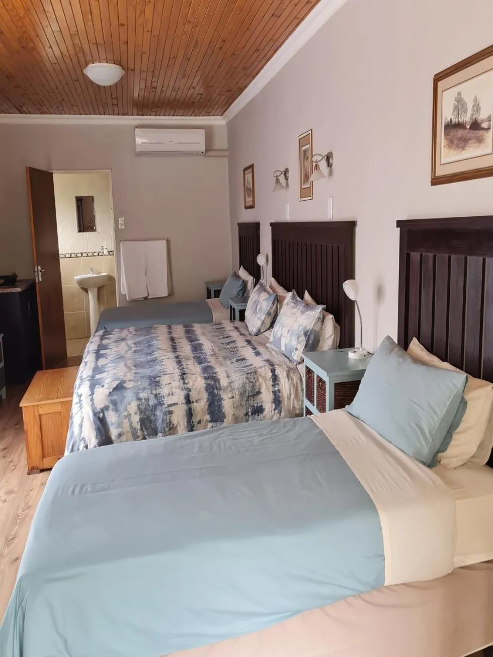 Bedroom, Bed in Skietberg Lodge