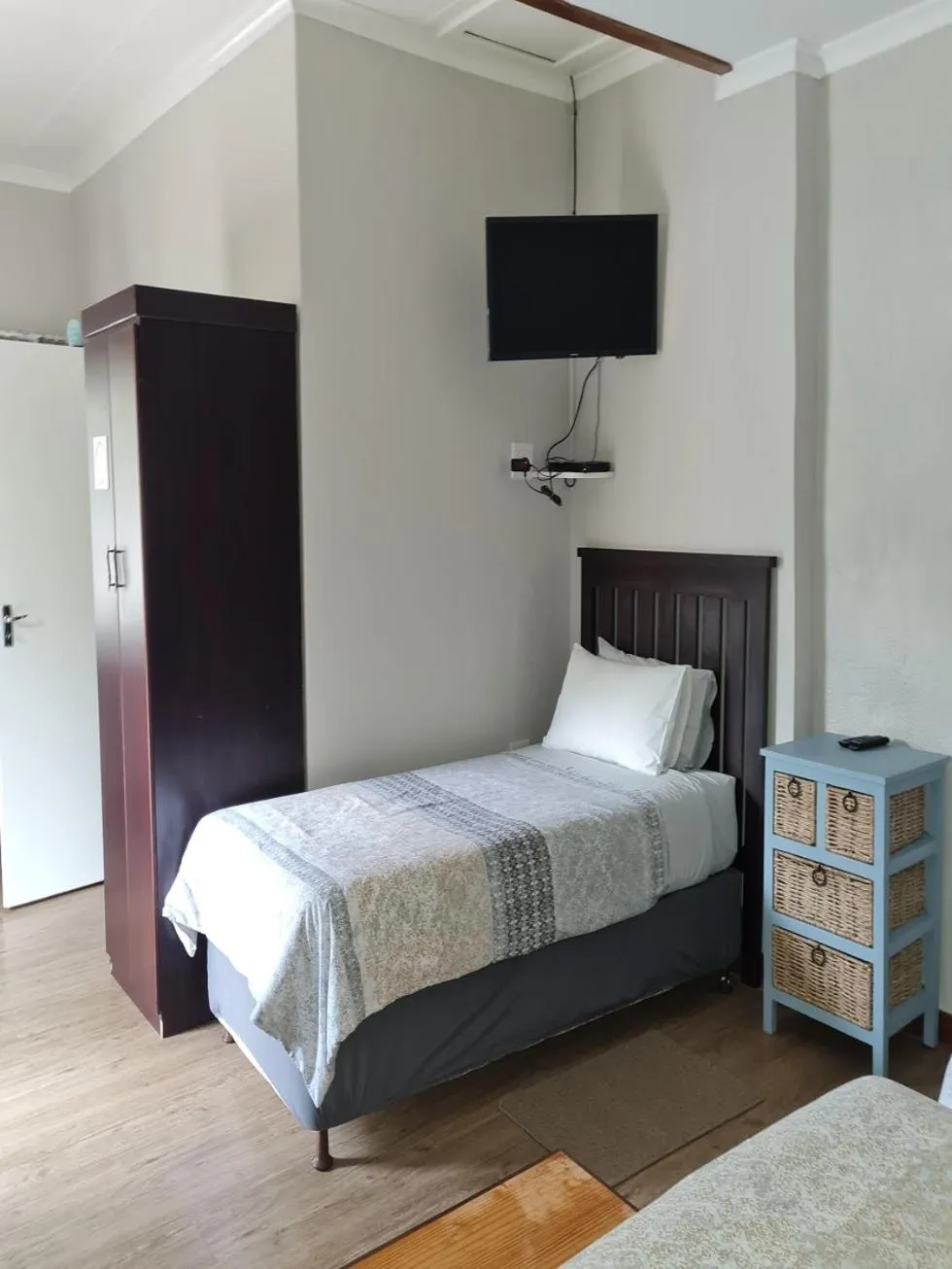 Bedroom, Bed in Skietberg Lodge