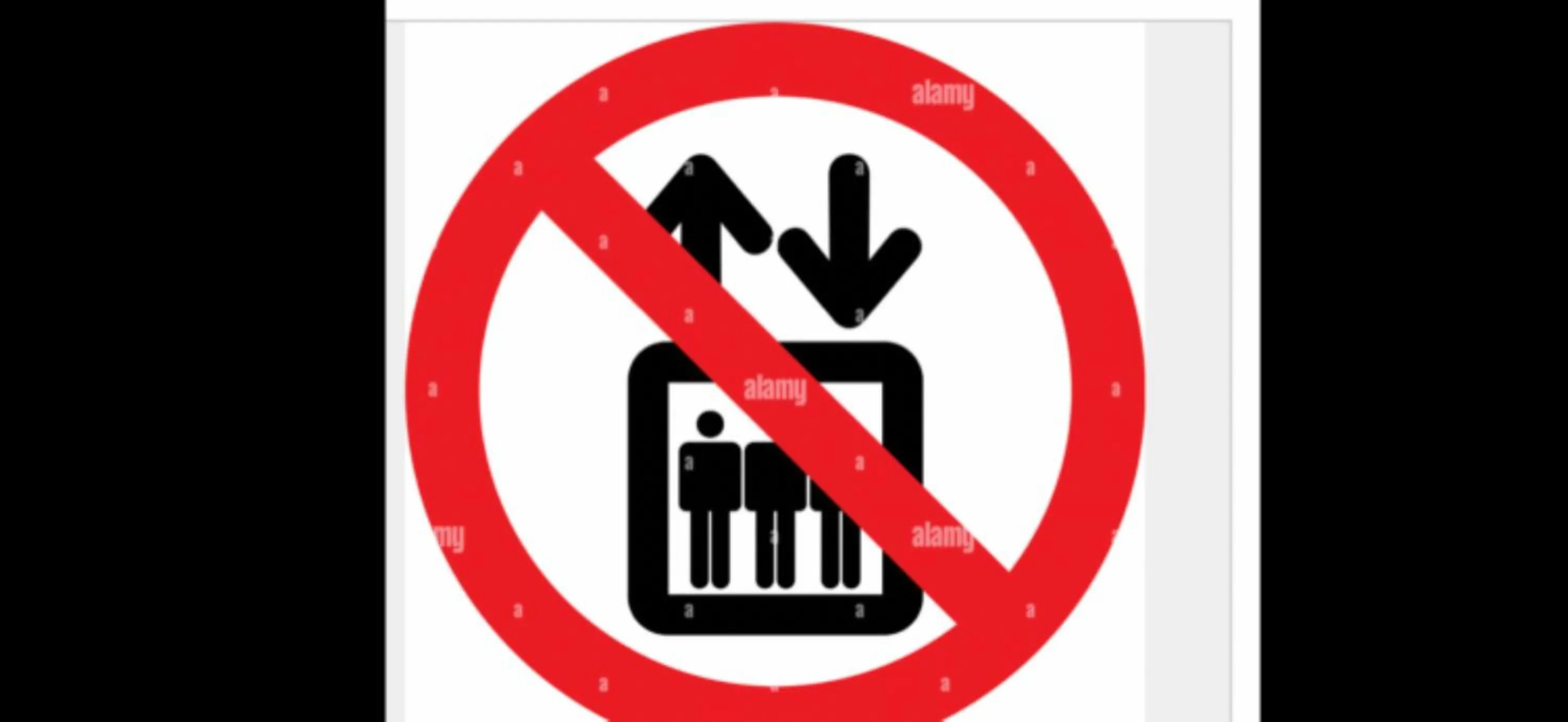 Text overlay in Hotel Teatro