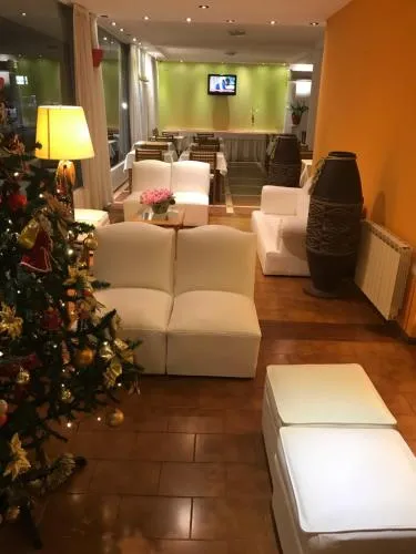 Onais Hotel