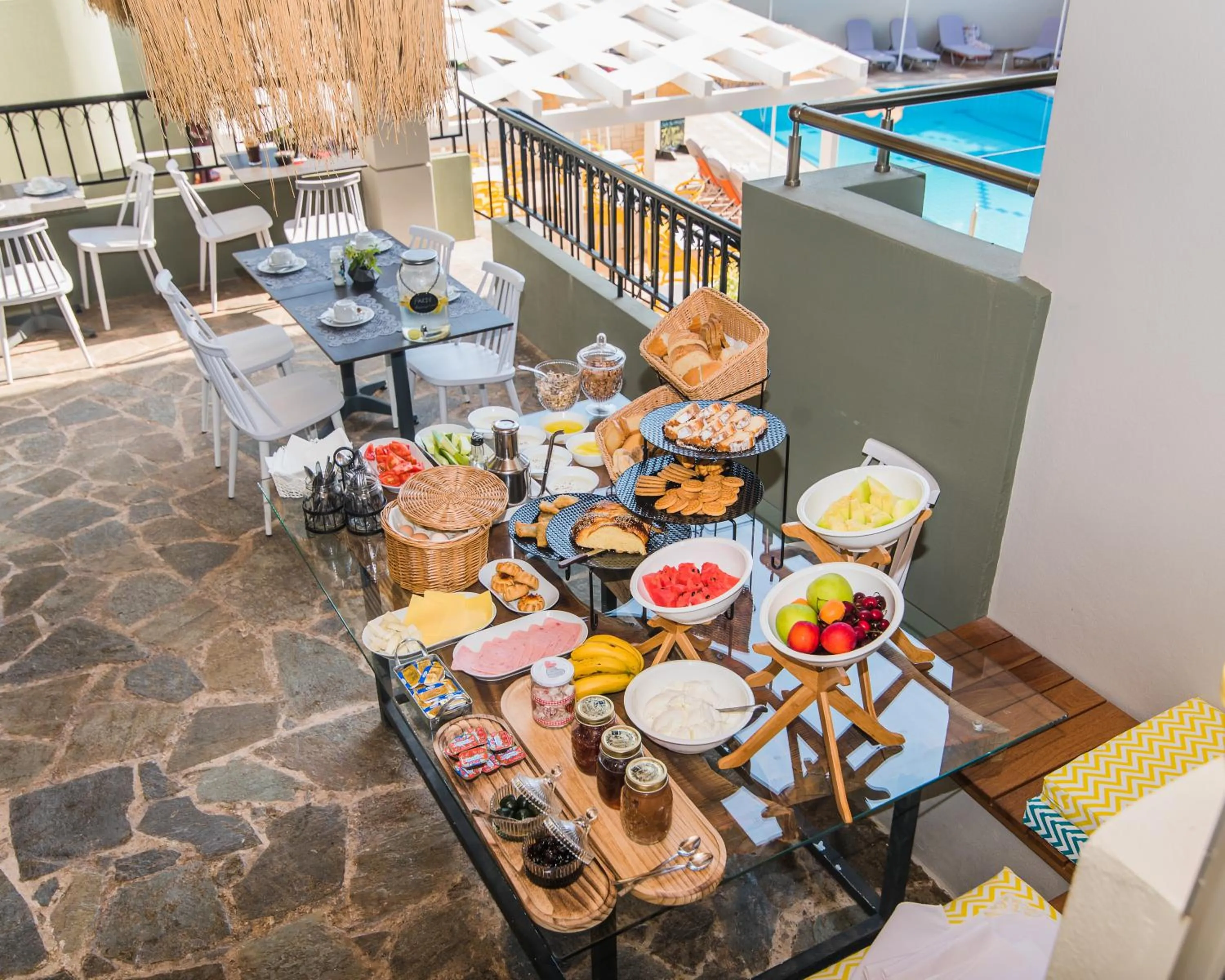 Buffet breakfast in Sunshine Boutique Hotel by Estia