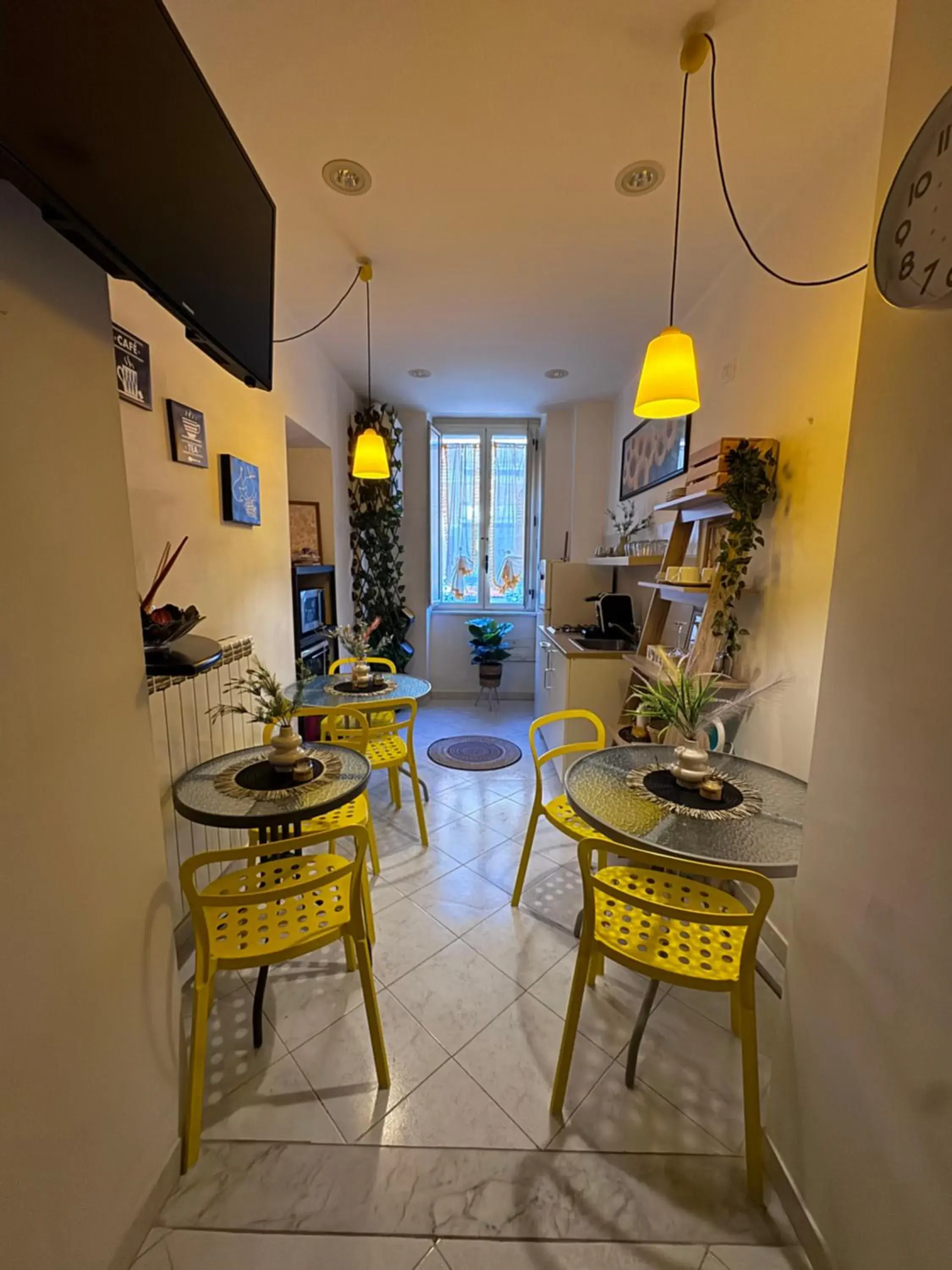 Double Room with Balcony - single occupancy in B&b La Ferrovia Double Room with Balcony - single occupancy in B&b La Ferrovia