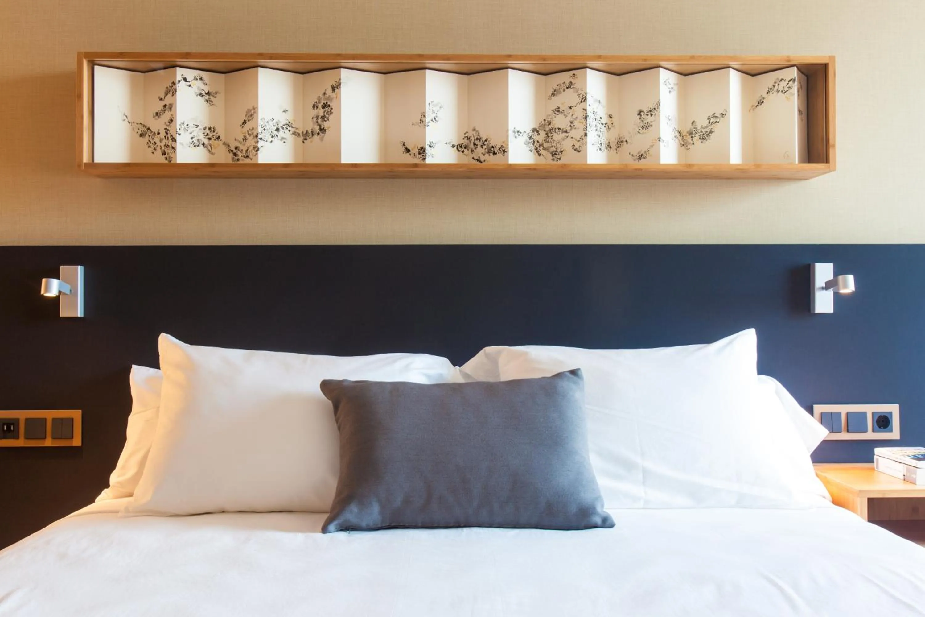 Bed in Ocean Drive Barcelona