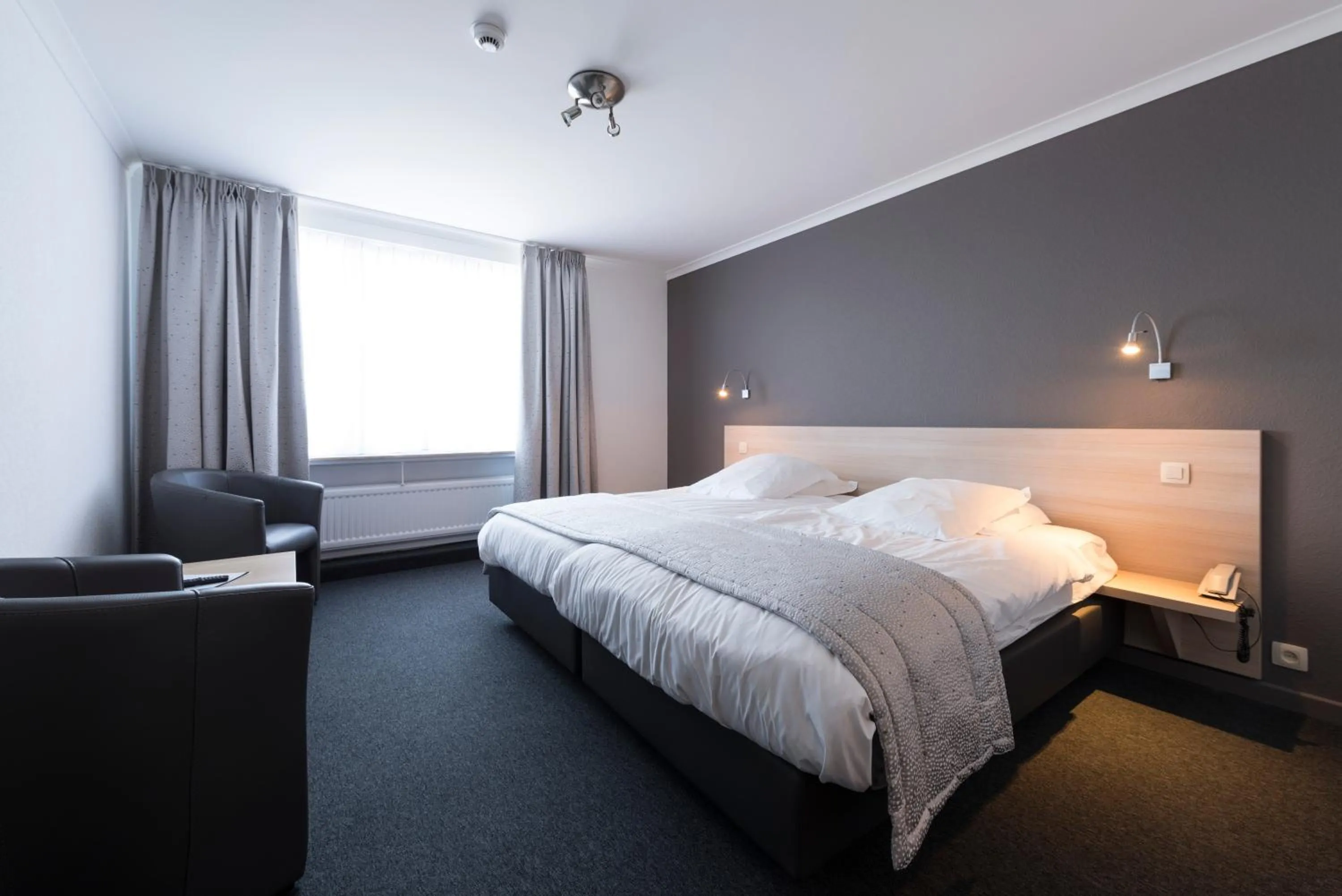 Bedroom, Bed in Hotel des Ardennes