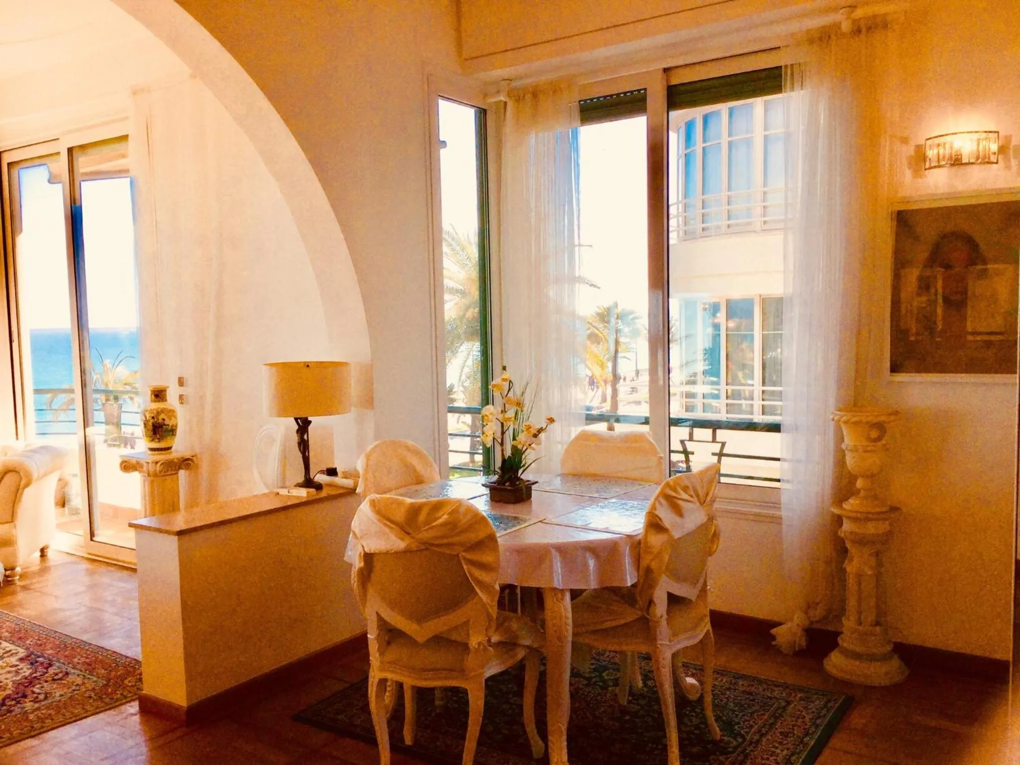 Endless Stunning Mediterranean Sea Views Promenade Des Anglais