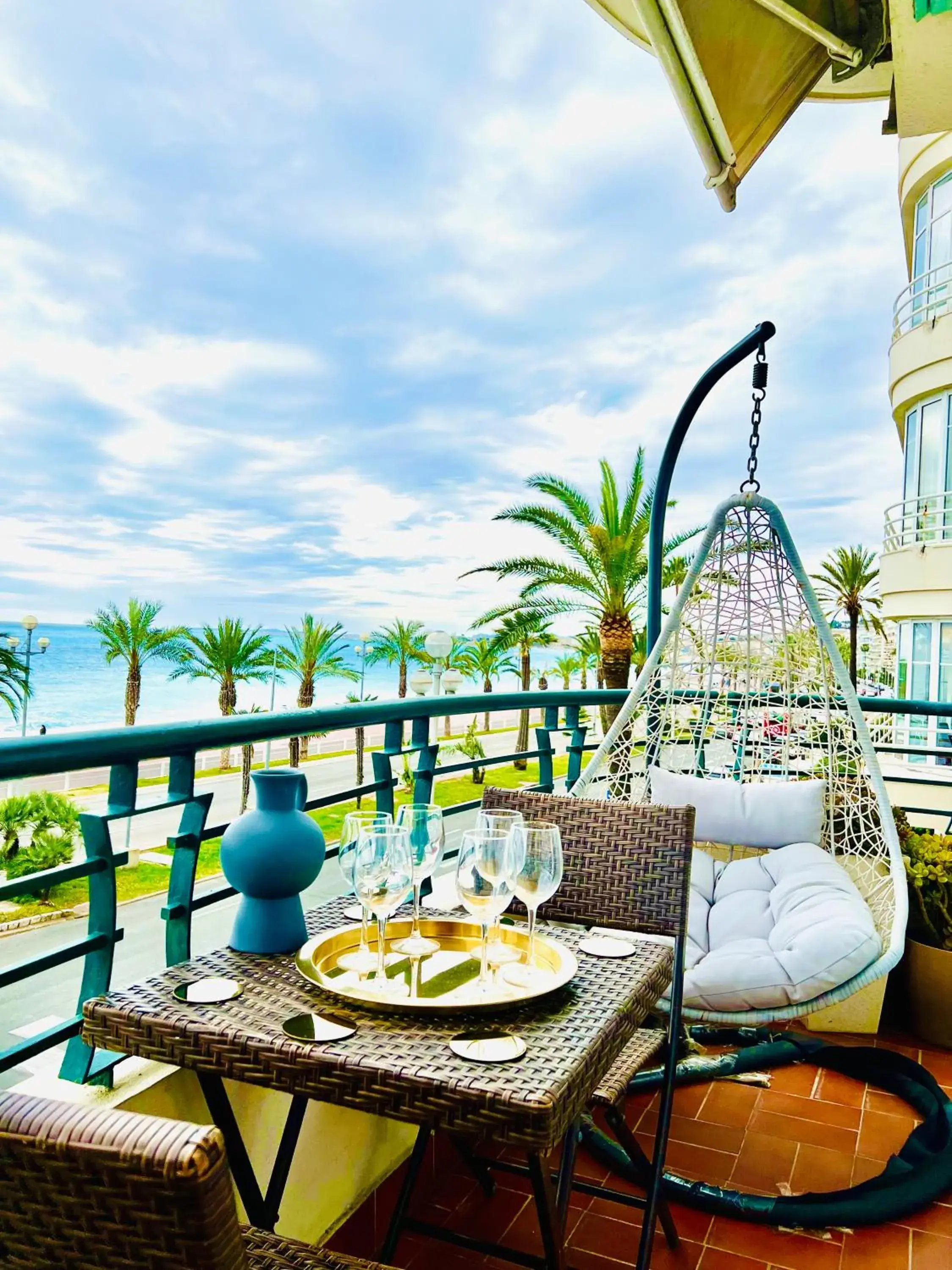 Endless Stunning Mediterranean Sea Views Promenade Des Anglais Endless Stunning Mediterranean Sea Views Promenade Des Anglais