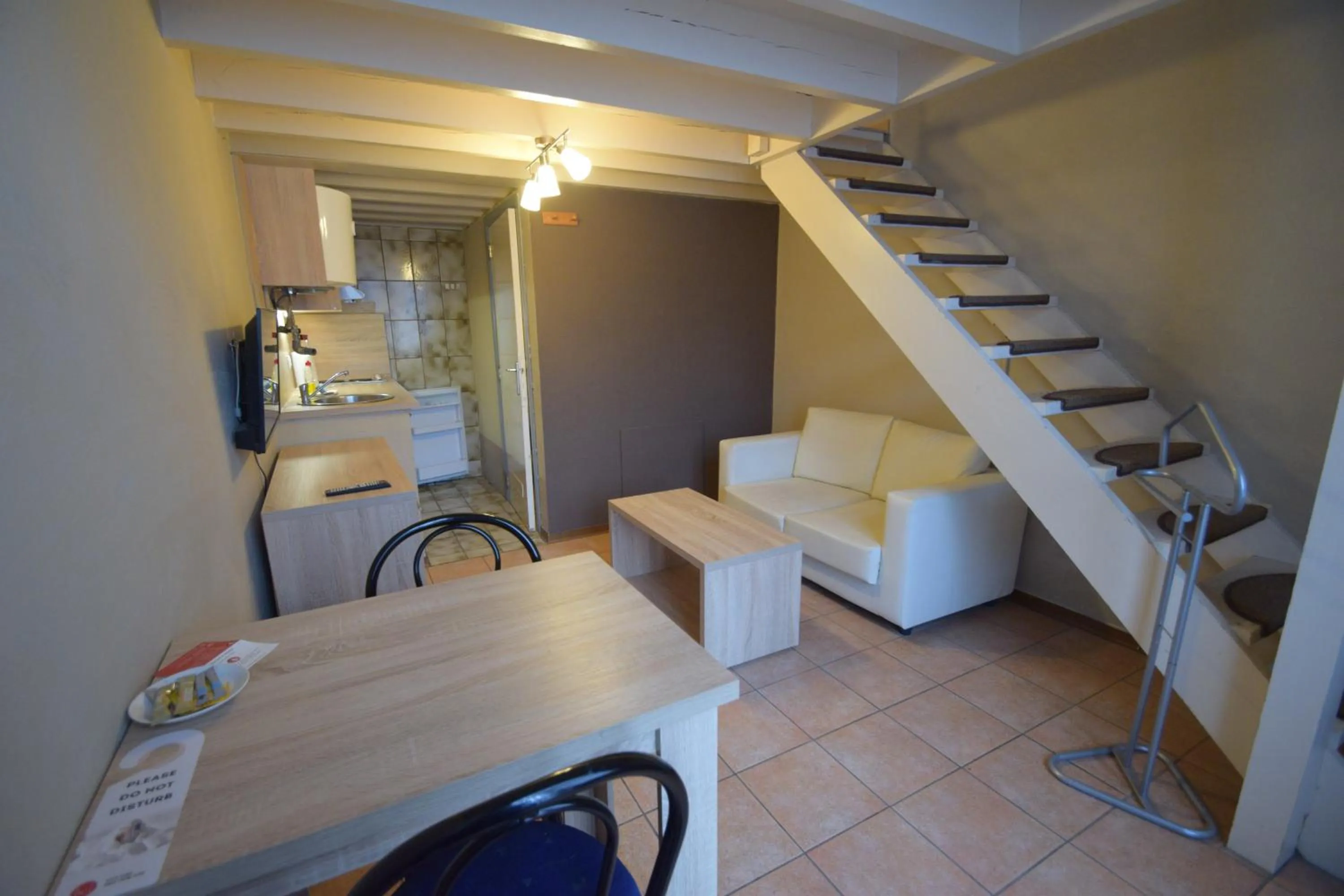 Kitchen or kitchenette in Condo Gardens Leuven