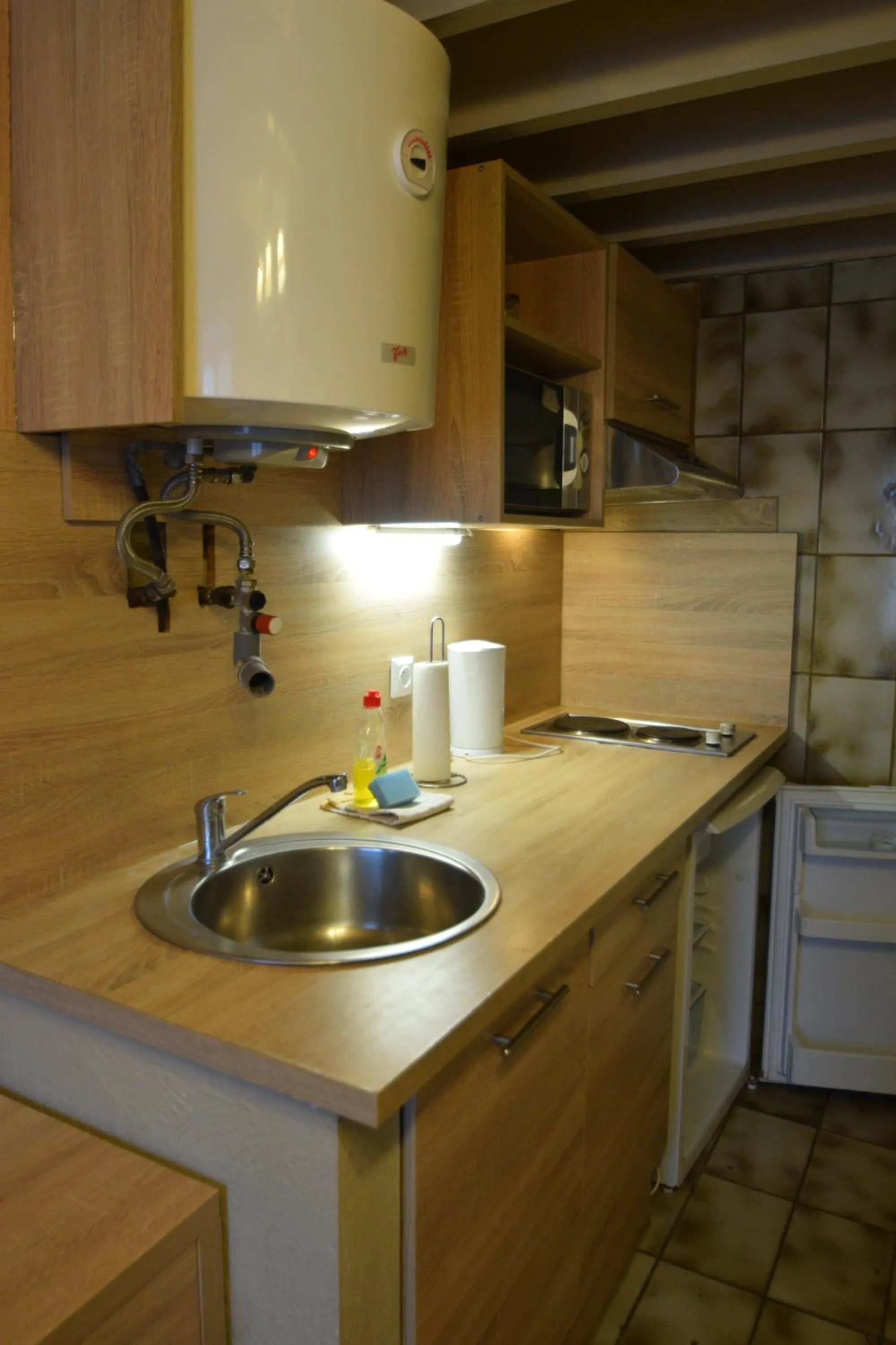 Kitchen or kitchenette in Condo Gardens Leuven