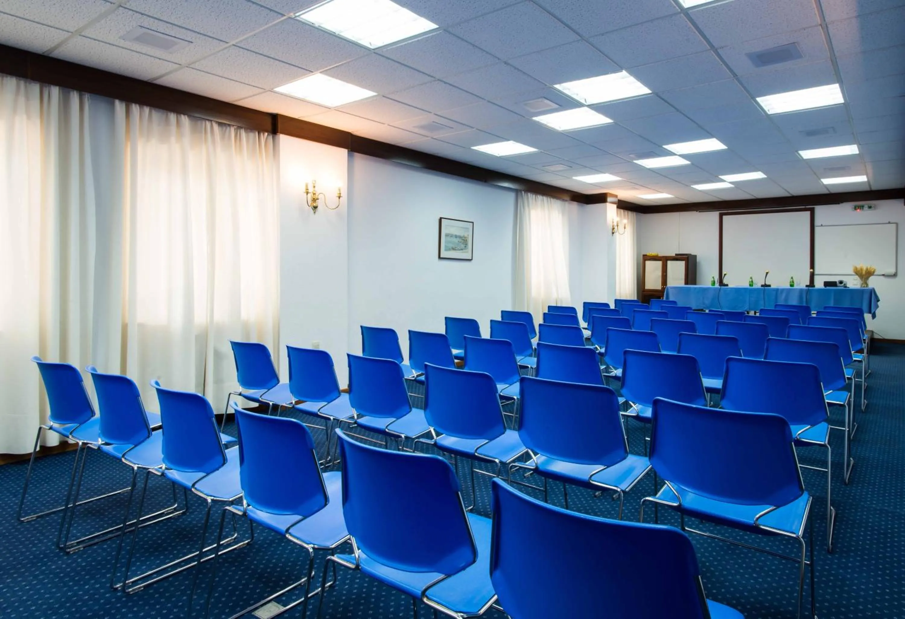 Meeting/conference room in Delfinia Hotel & Bungalows