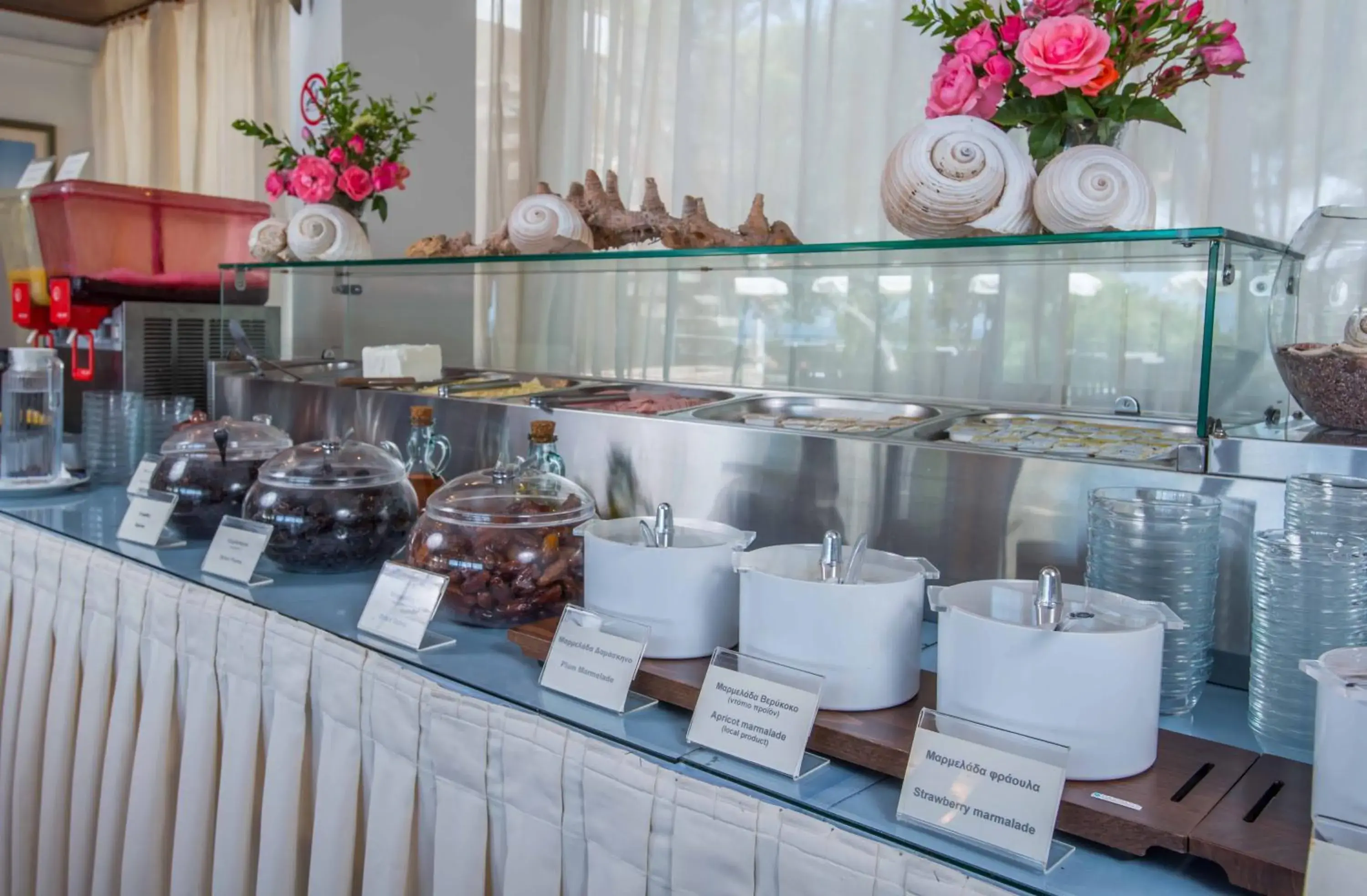 Buffet breakfast in Delfinia Hotel & Bungalows Buffet breakfast in Delfinia Hotel & Bungalows