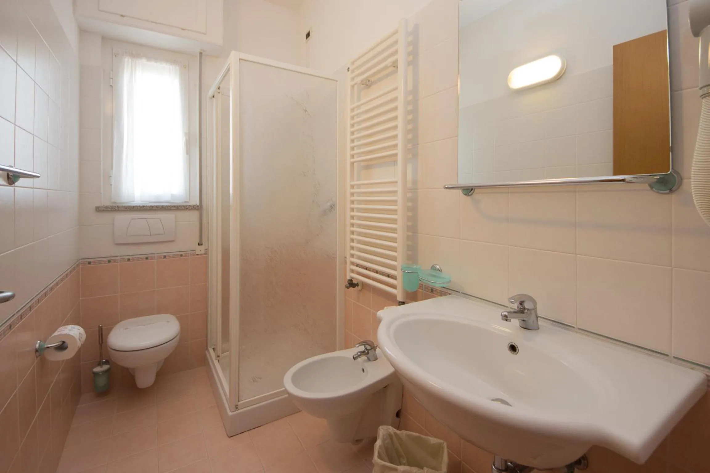 Shower in Residence Villa Gloria