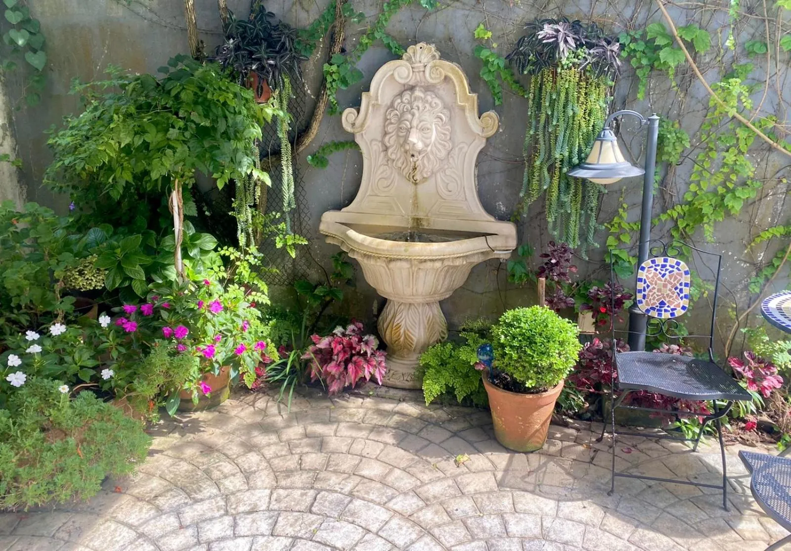 Garden view in Villa Germânia