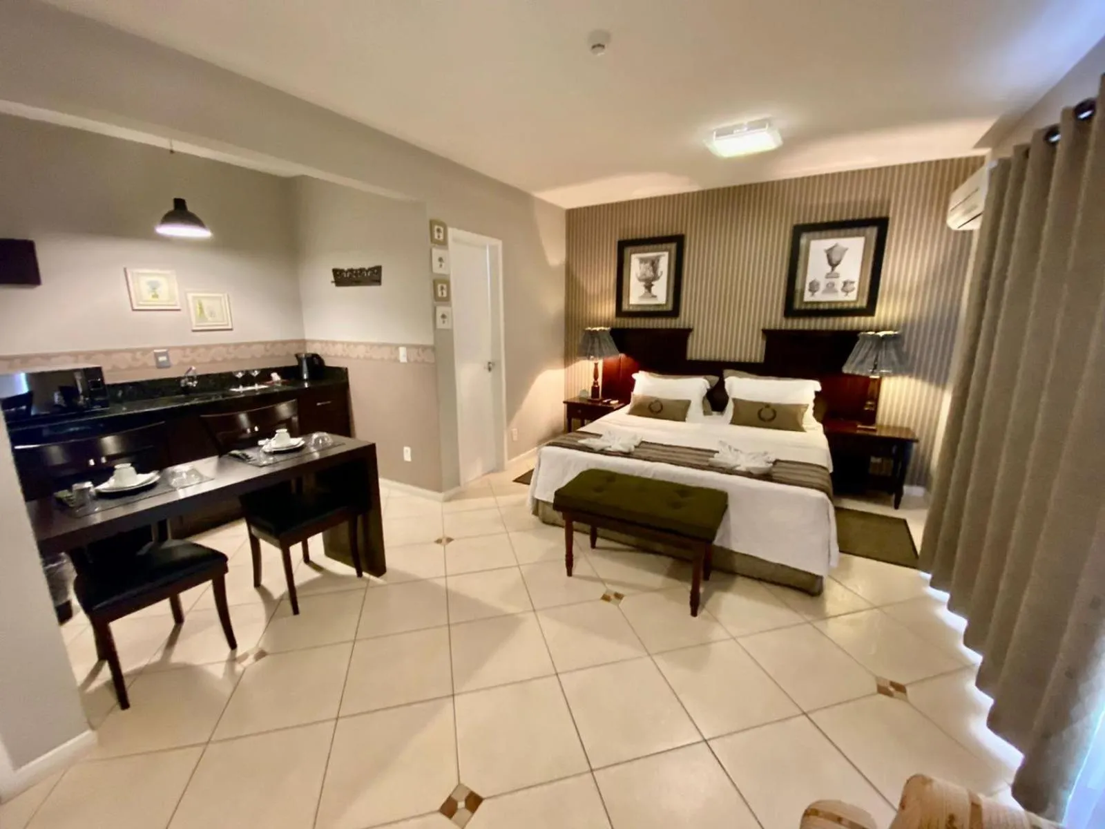 Bedroom, Bed in Villa Germânia