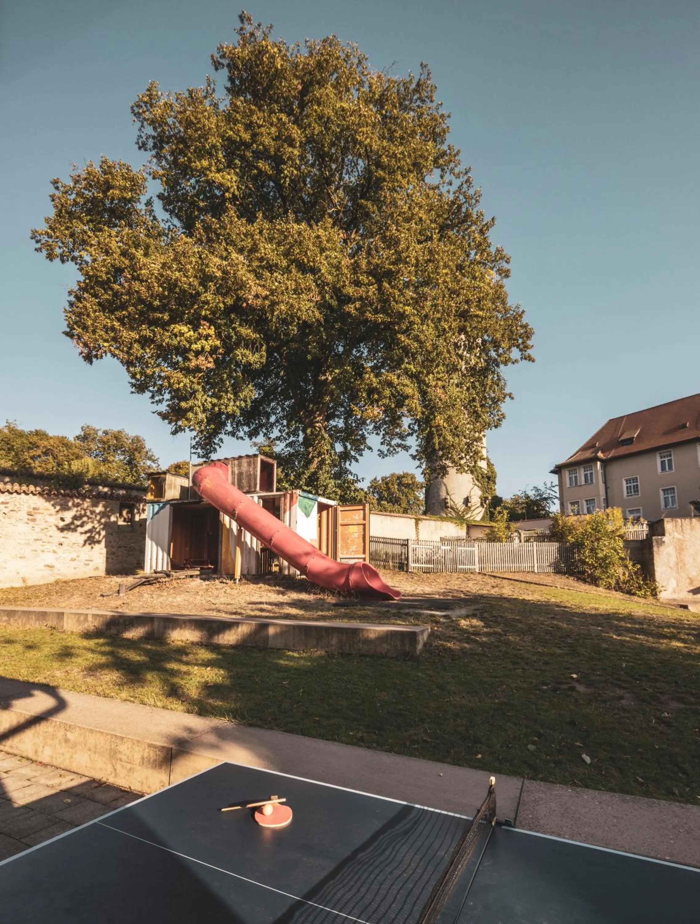 Children play ground in Jugendherberge Dinkelsbühl - Youth Hostel