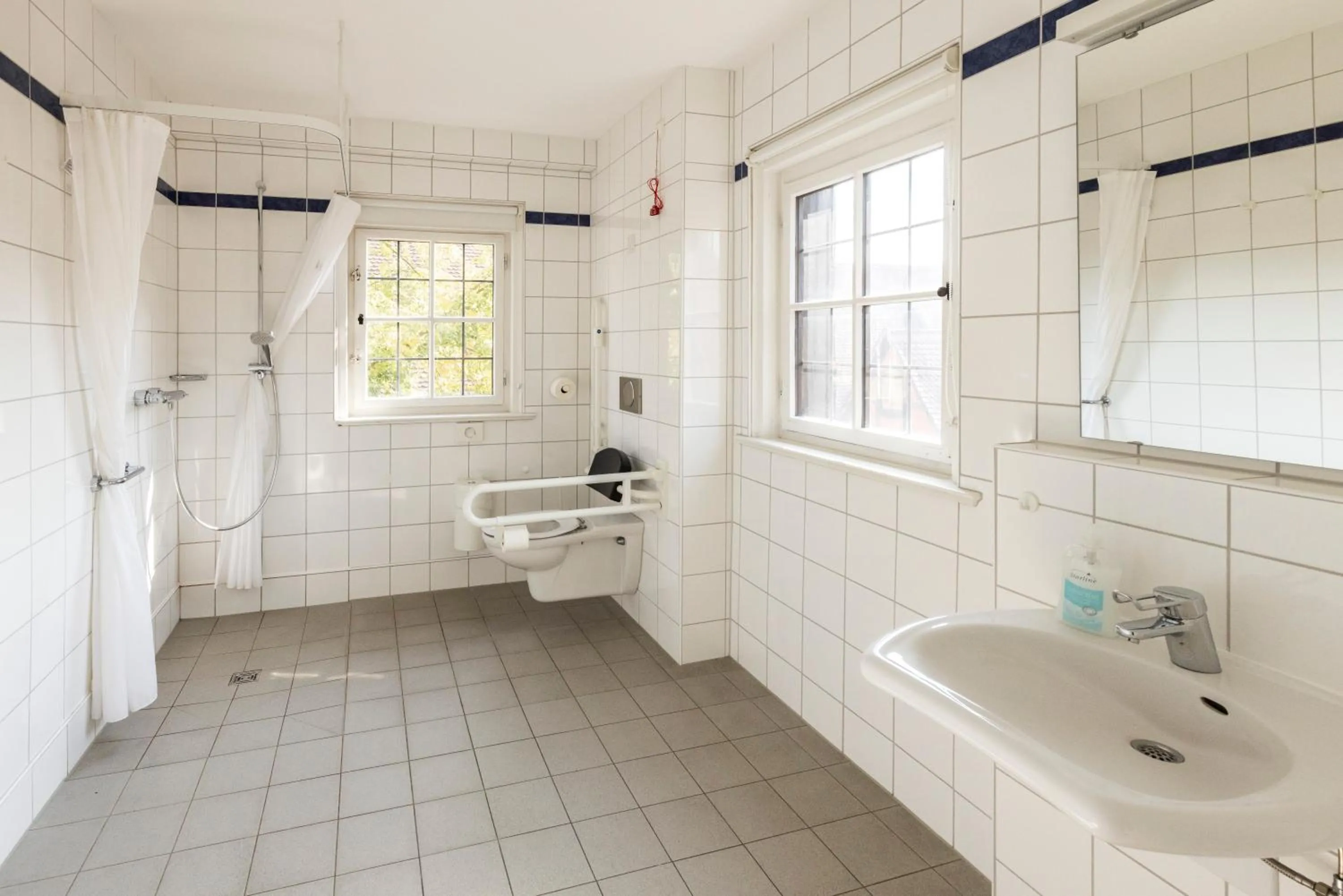 Bathroom in Jugendherberge Dinkelsbühl - Youth Hostel