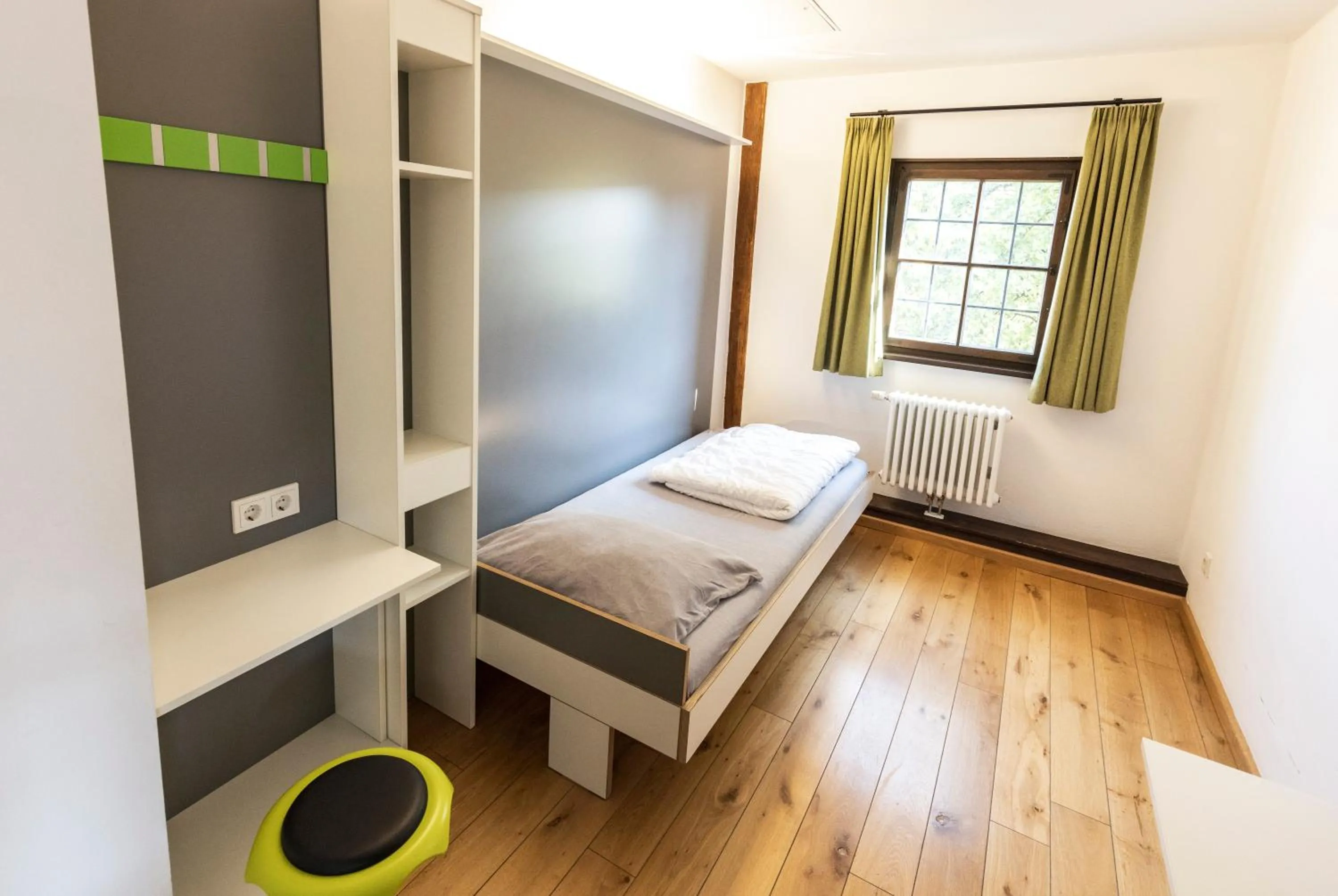 Bedroom, Bed in Jugendherberge Dinkelsbühl - Youth Hostel