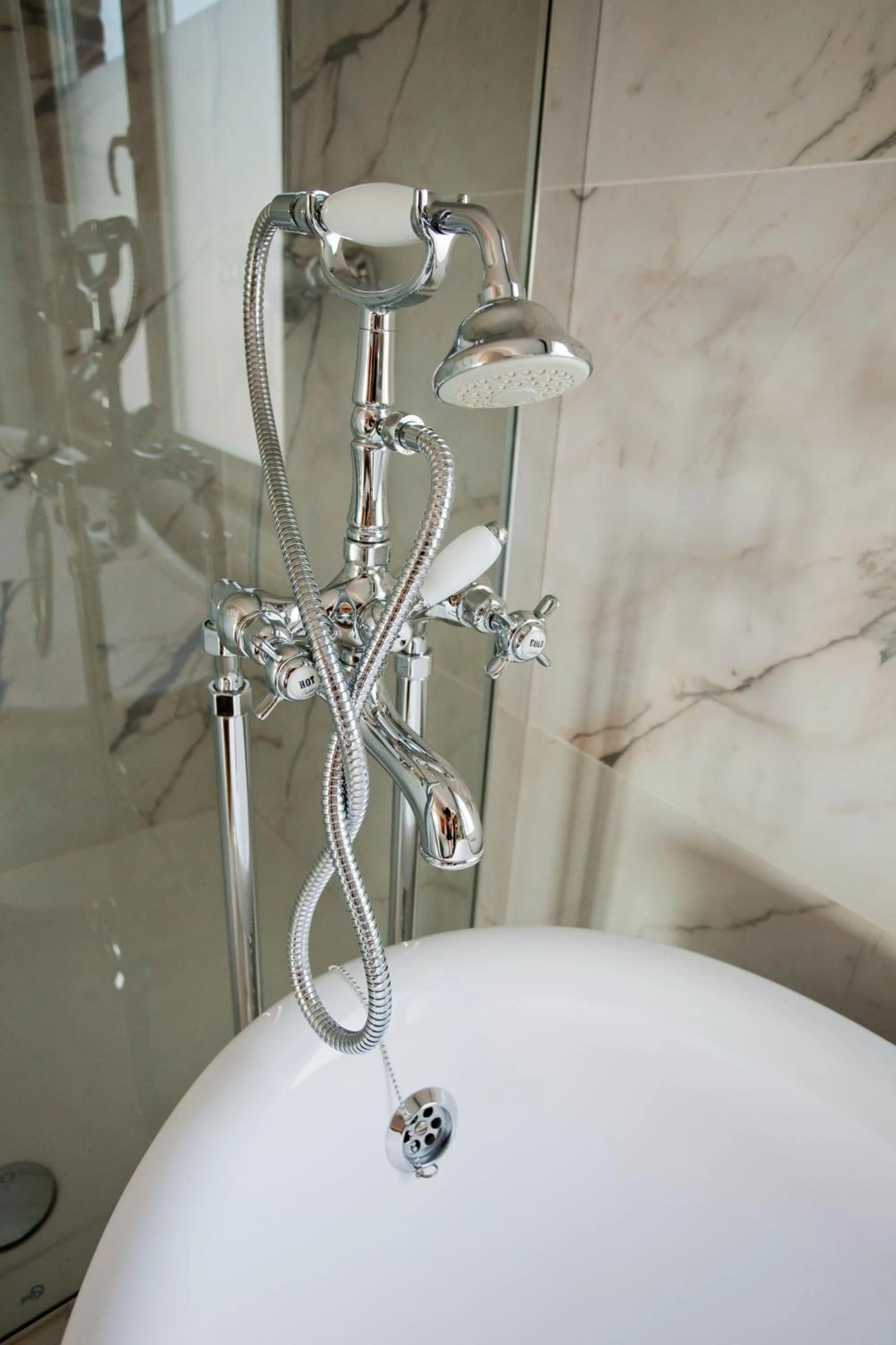 Bathroom in Hotel Carlton