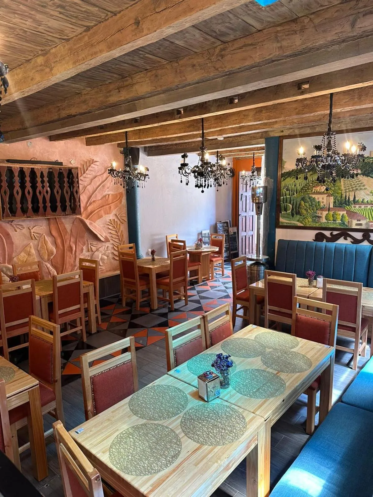 Restaurant/places to eat in Hotel Tepeyac