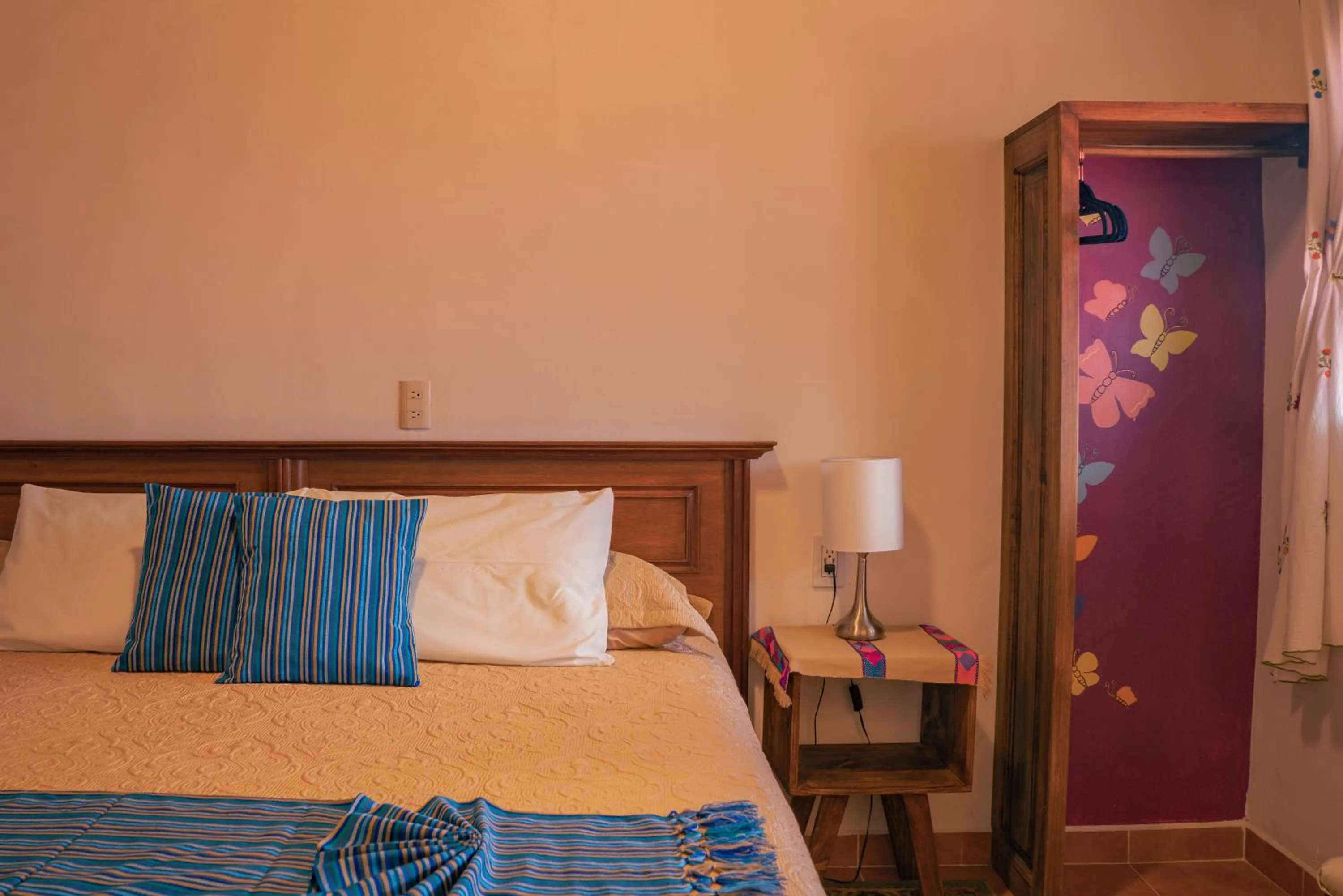 Bed in Hotel Tepeyac