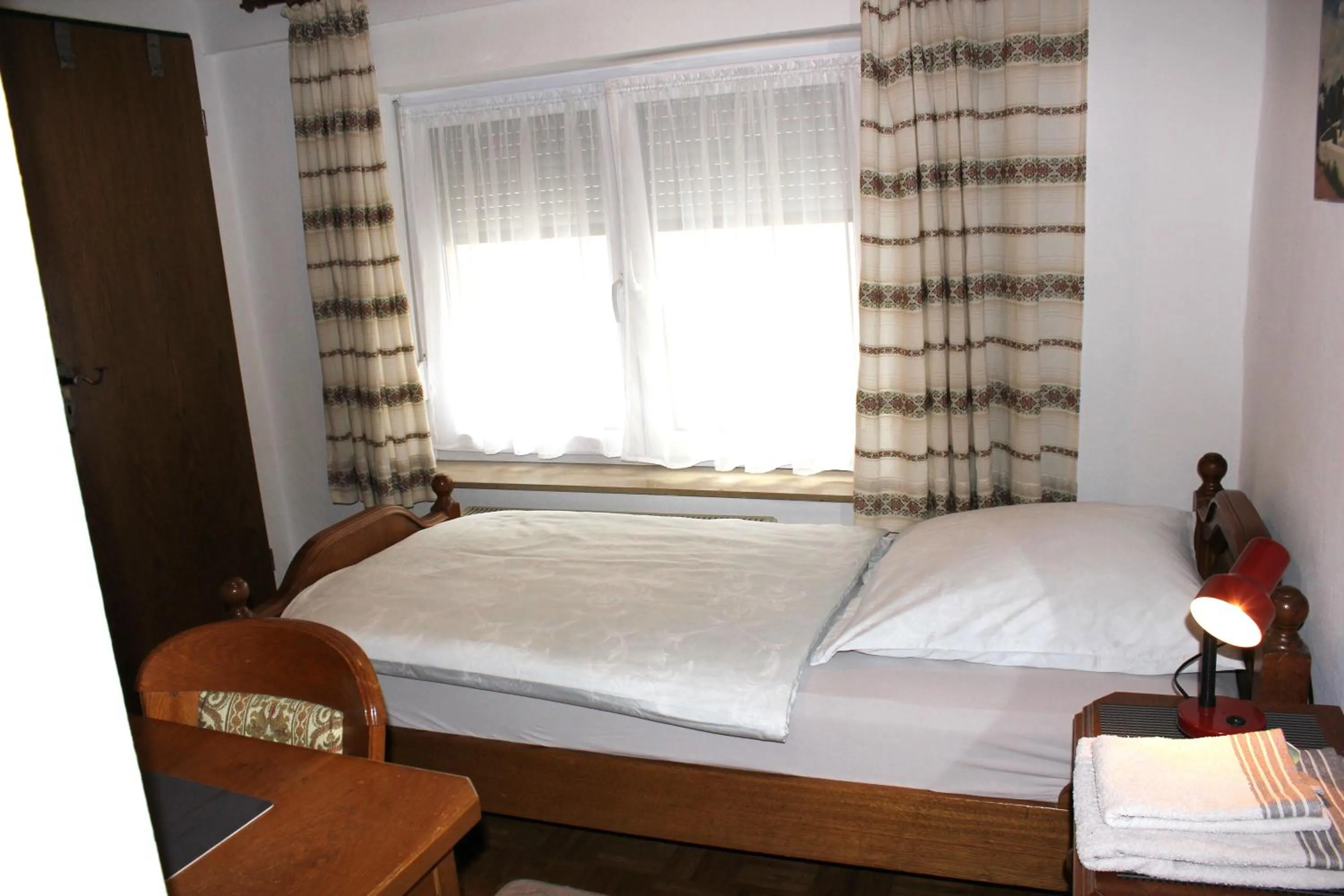 Bedroom, Bed in Hotel Alte Münze