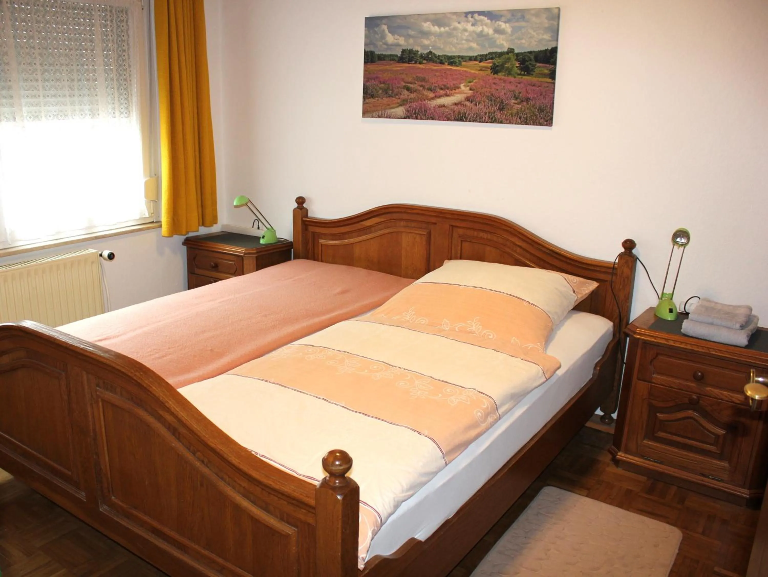 Bedroom, Bed in Hotel Alte Münze