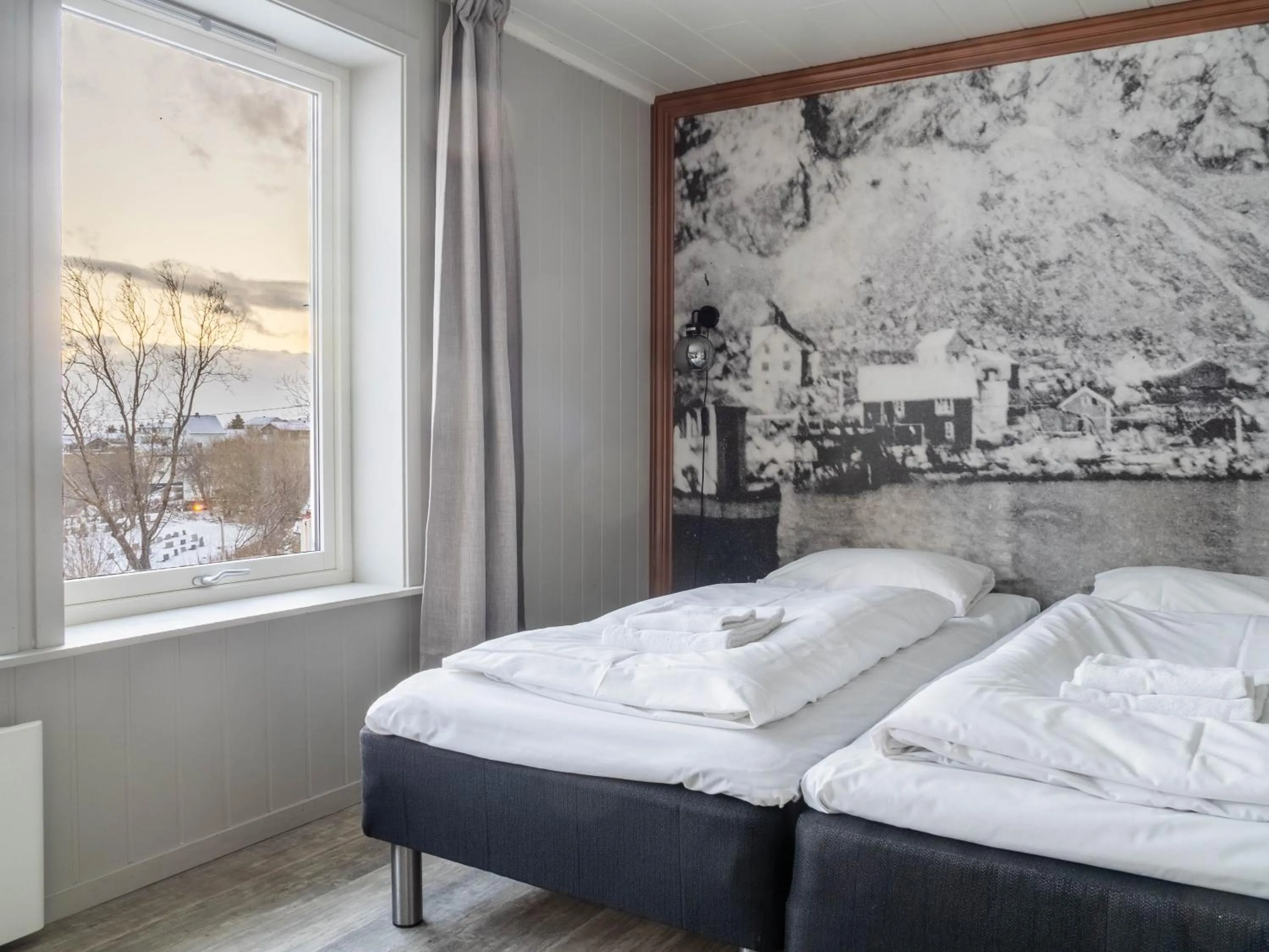 Bed in Lofoten Bed & Breakfast Reine - Rooms & Apartments