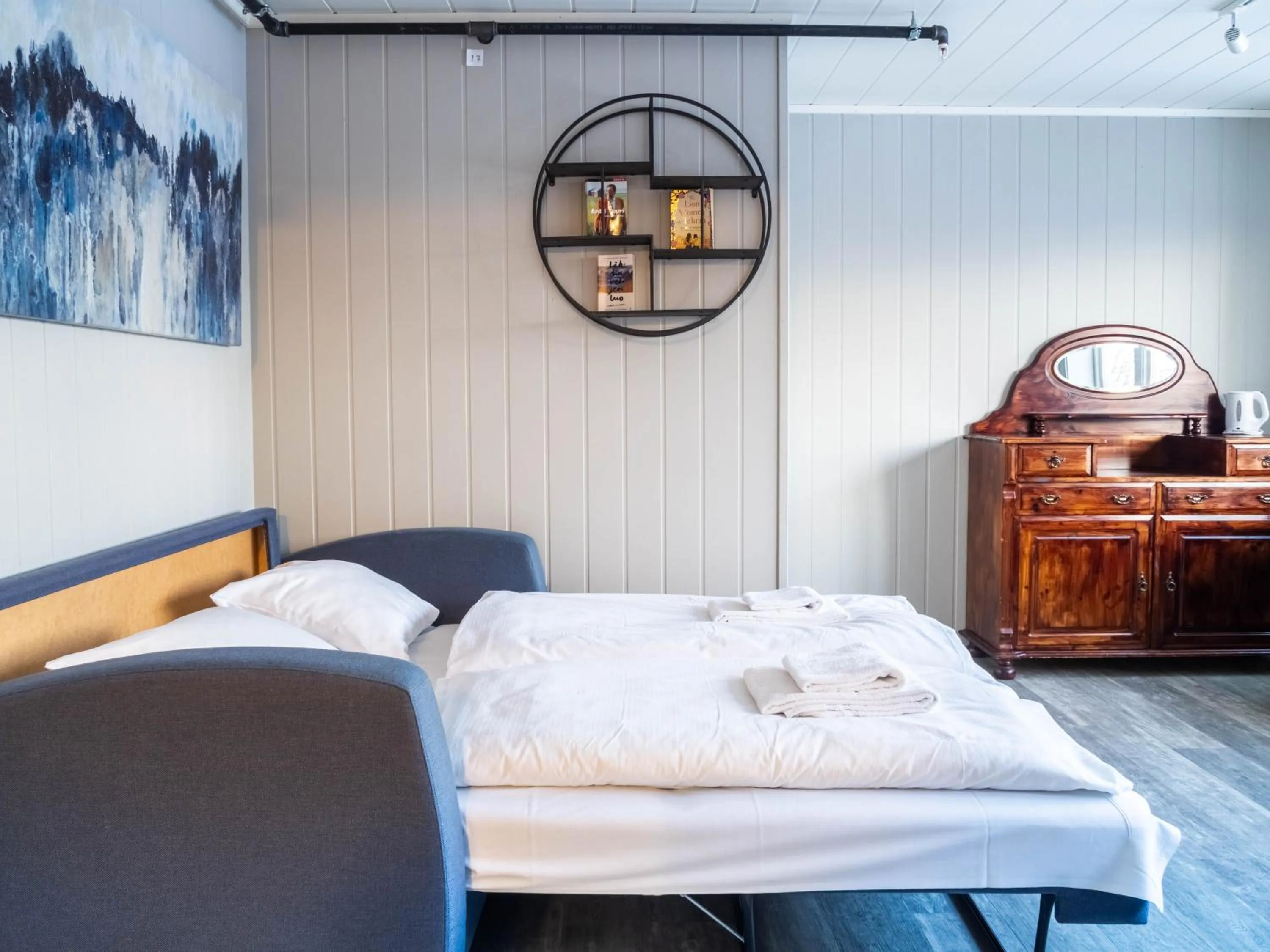 Bed in Lofoten Bed & Breakfast Reine - Rooms & Apartments