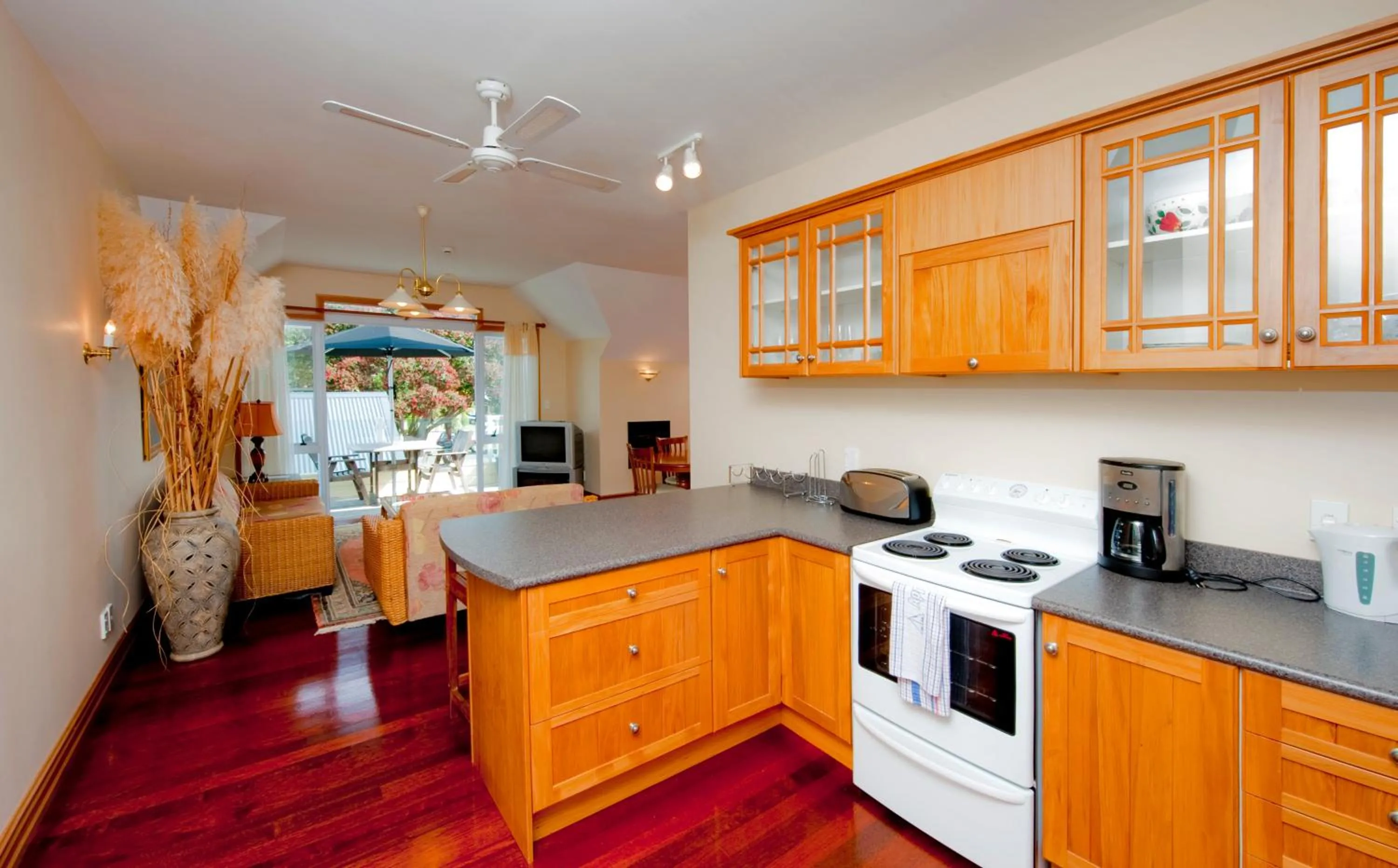 Kitchen or kitchenette in Seaport Village