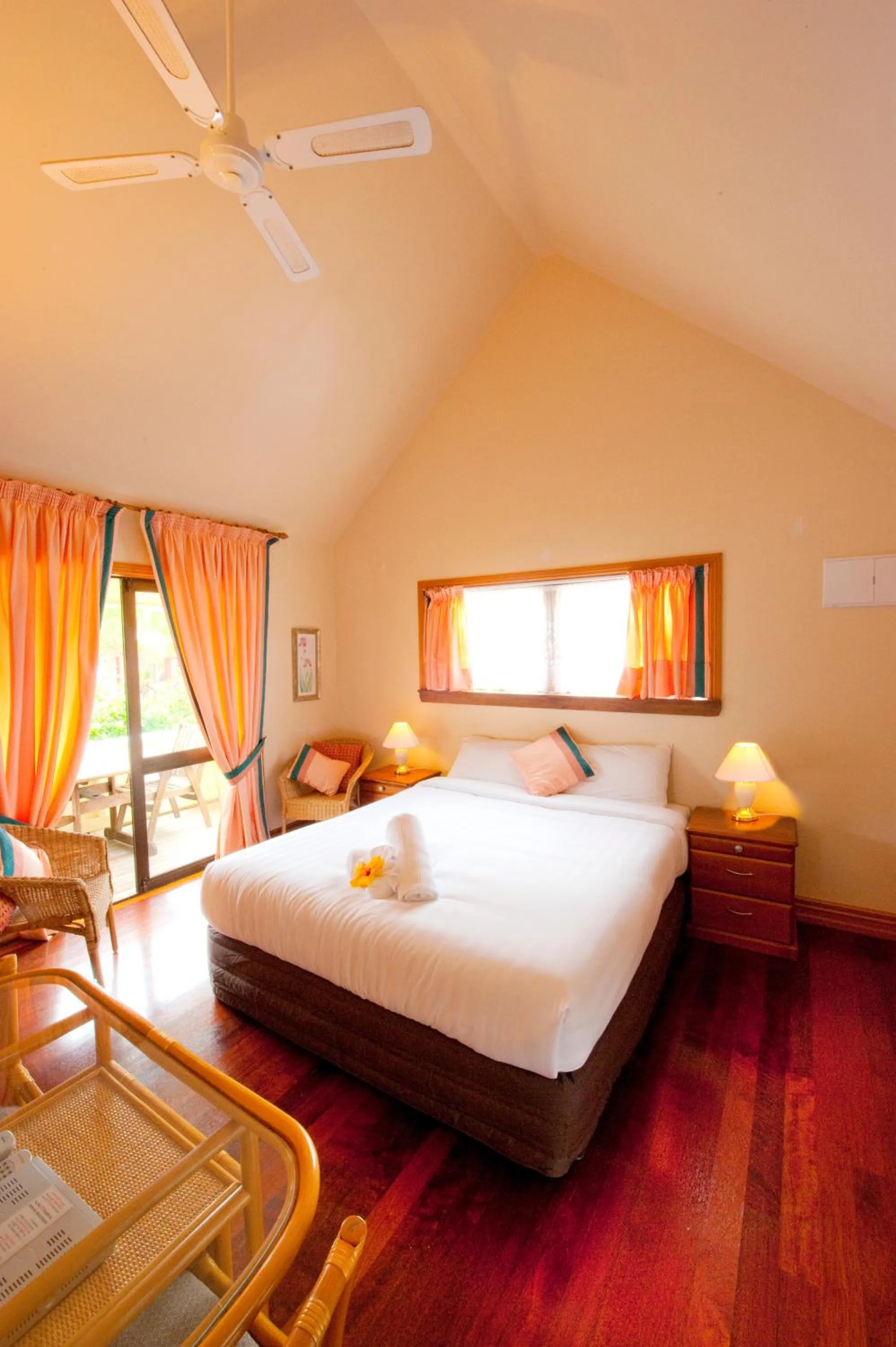 Bed in Seaport Village